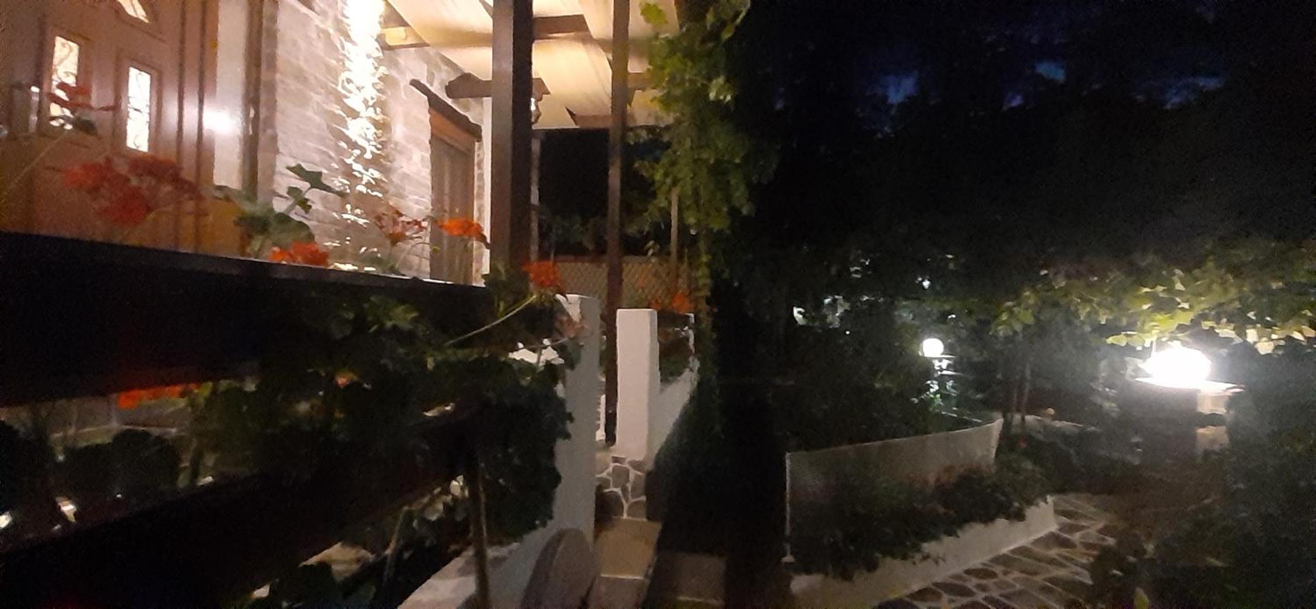 Relax Holistic House