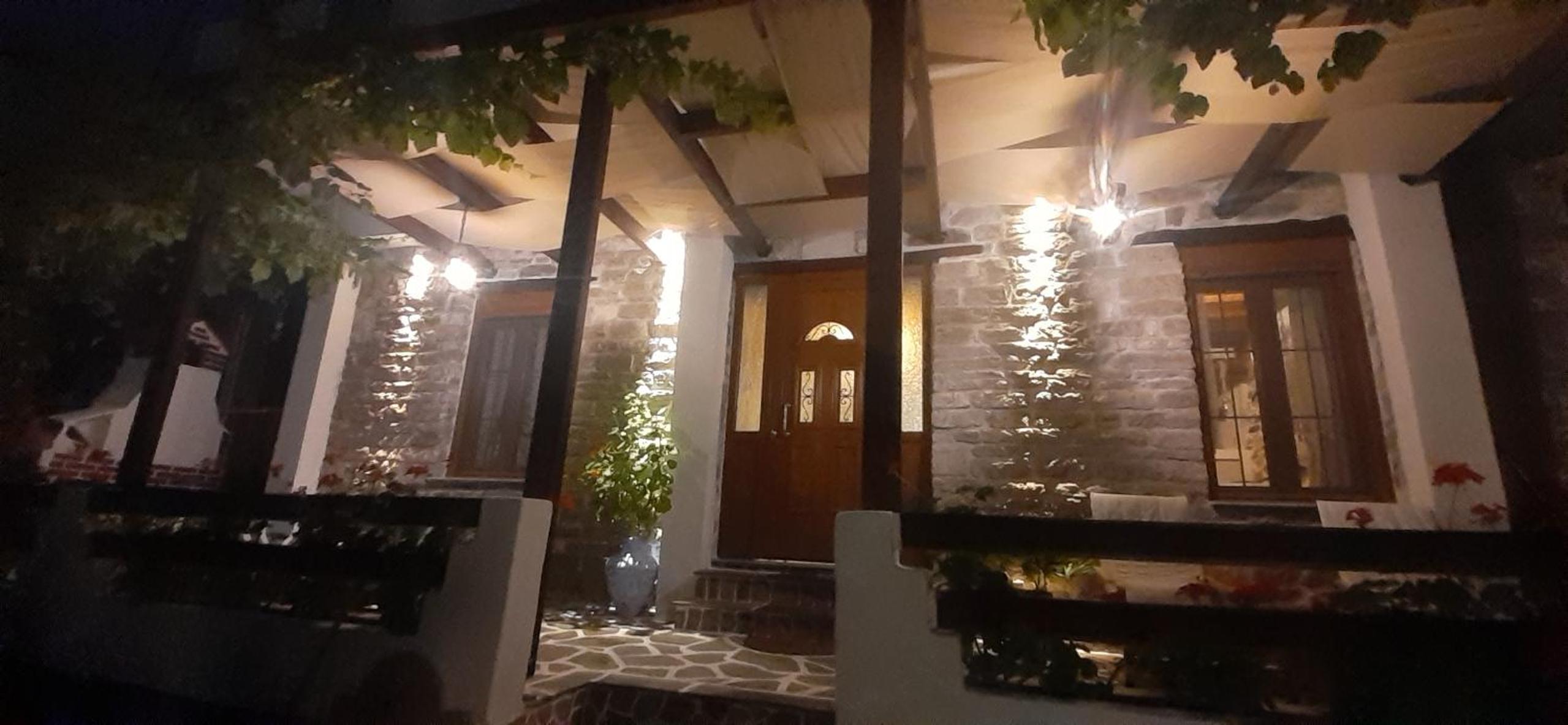 Relax Holistic House
