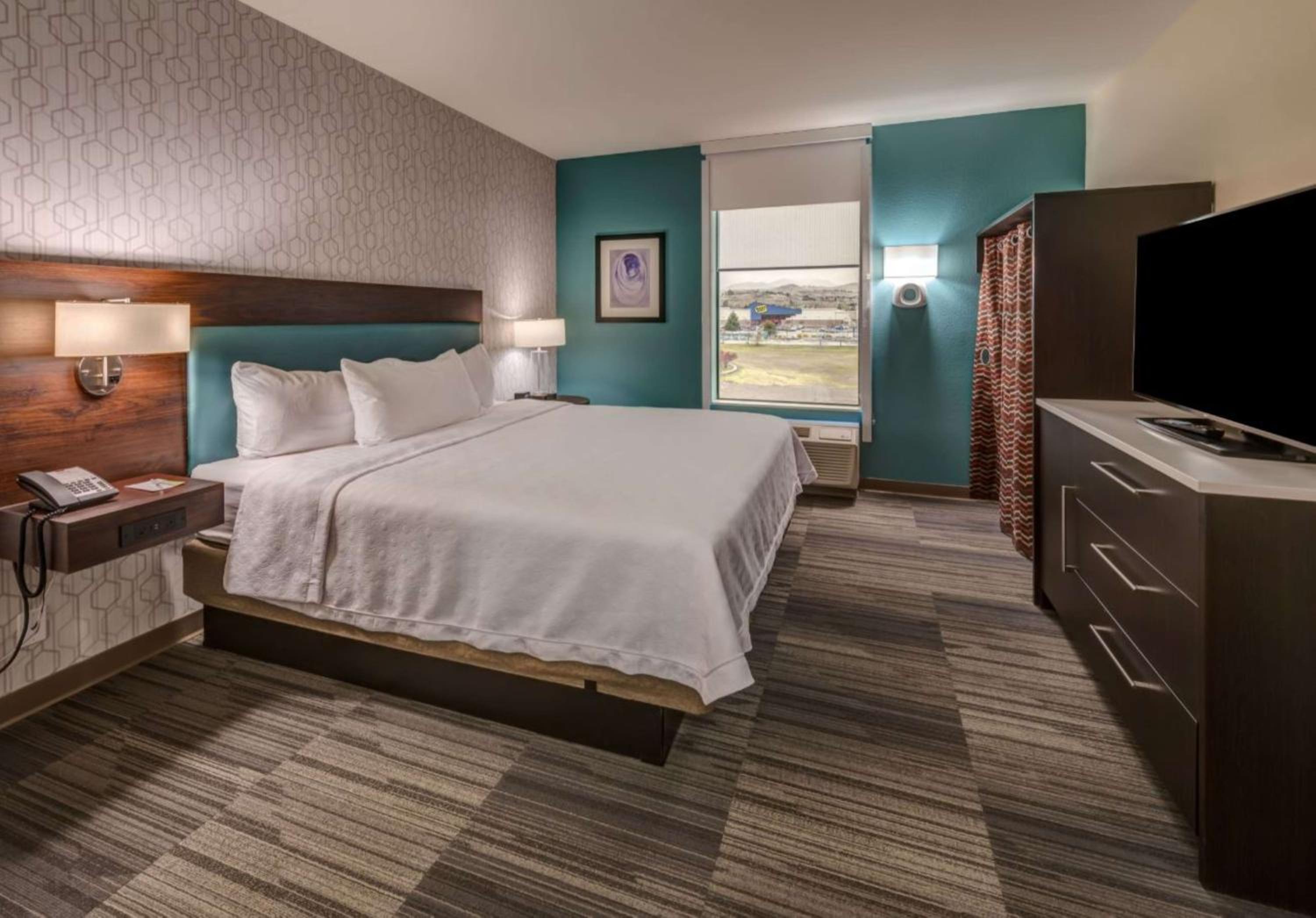 Reno Vacations - Home2 Suites By Hilton Reno - Property Image 2