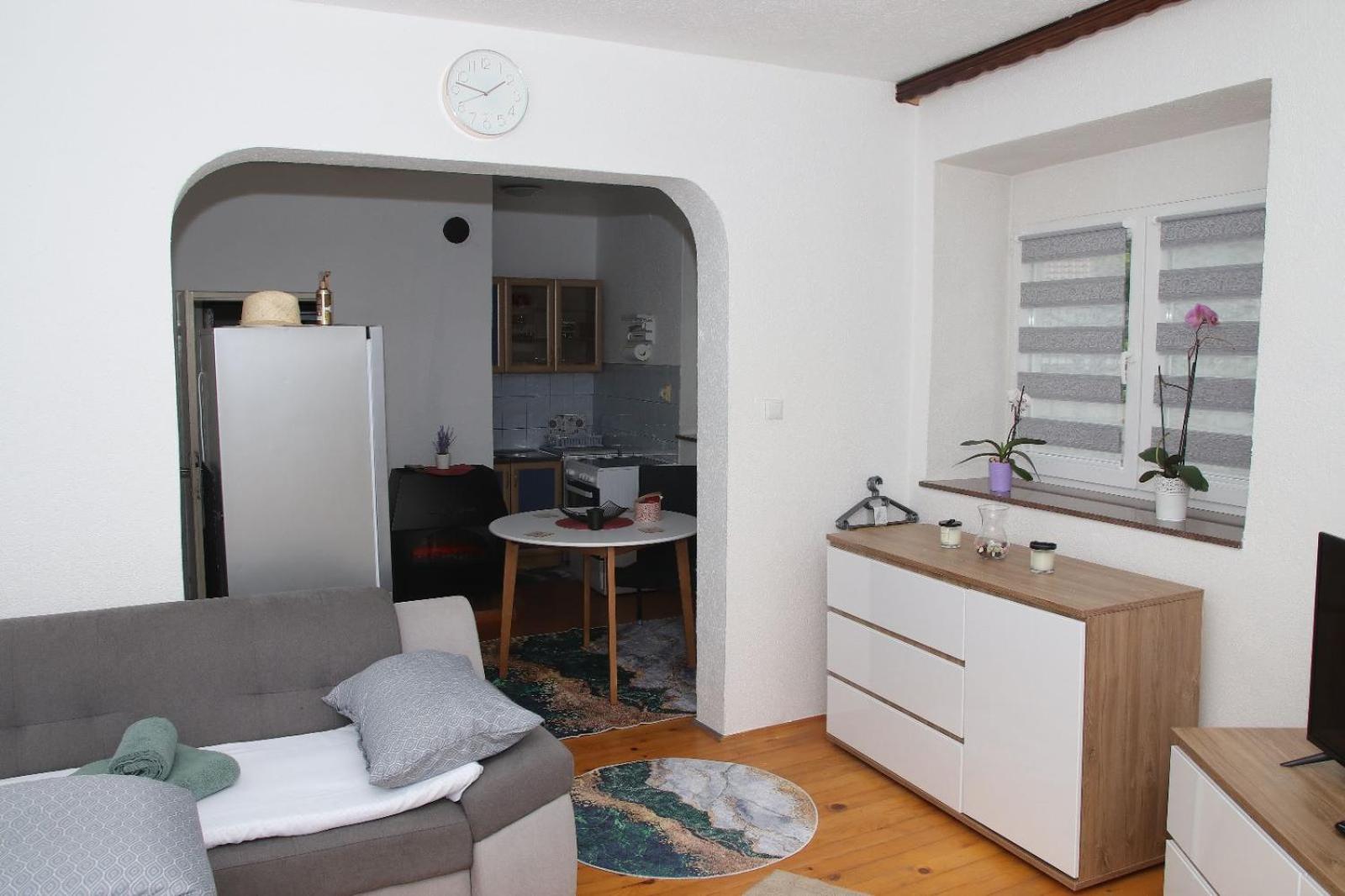 Ema Apartman