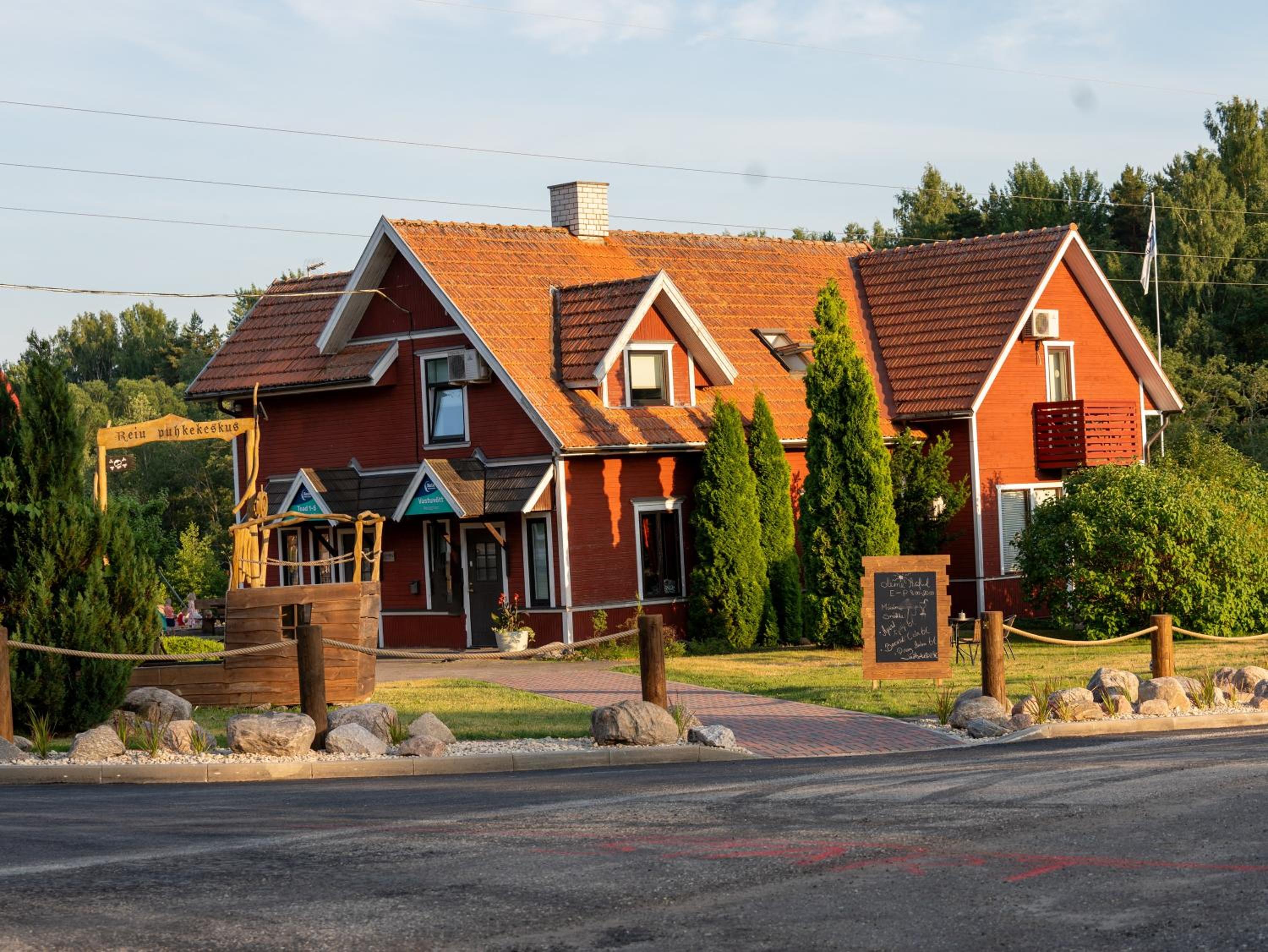 Hotel Reiu Holiday Centre - Image 1