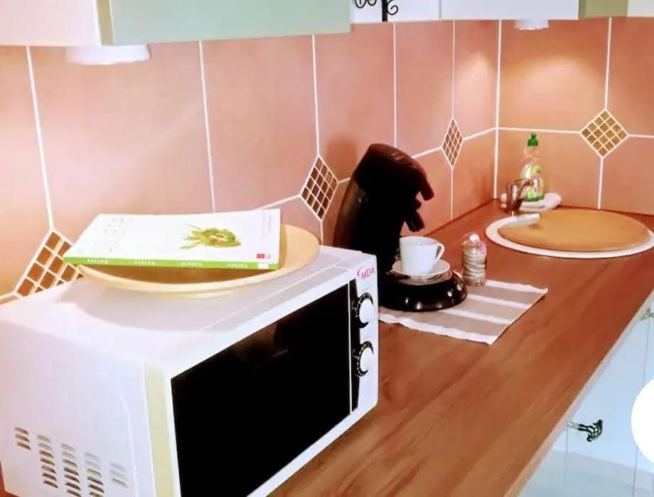 Wuppertal-Ronsdorf 1-3 Betten Personen Wohnung Ferienwohnungen Appartement Monteurwohnung bei Merih