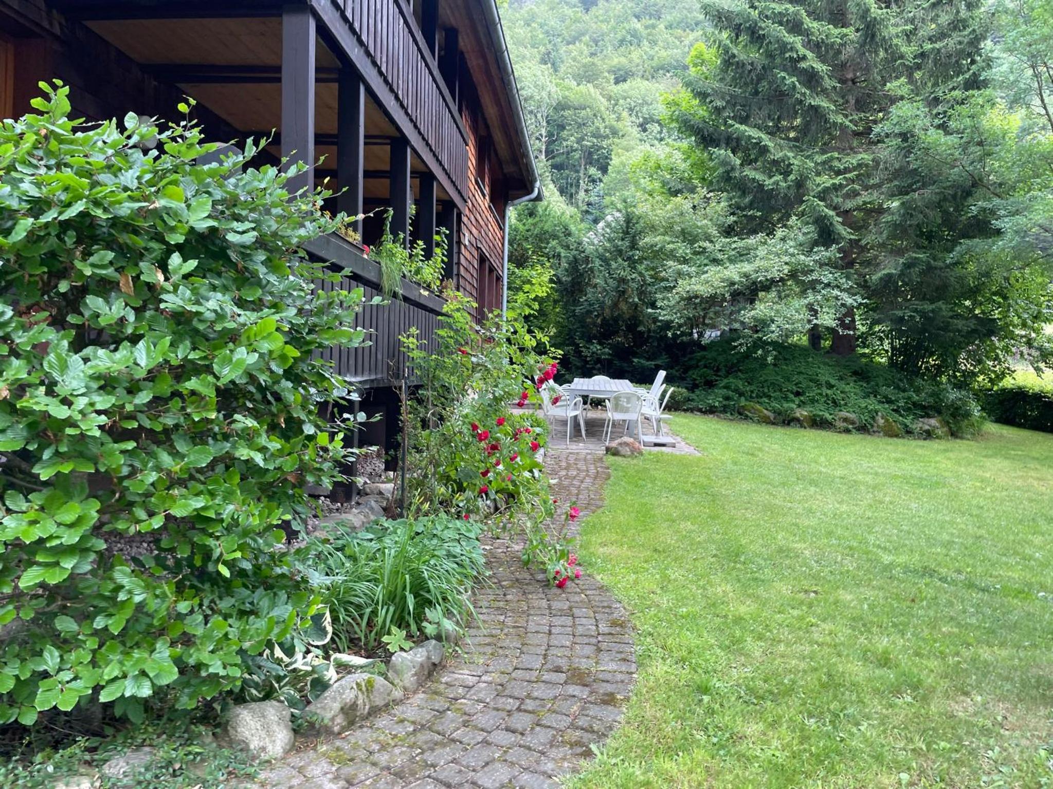 Kleine, familienfreundliche 1-Zi FeWo am Bach und zwischen zwei Seen