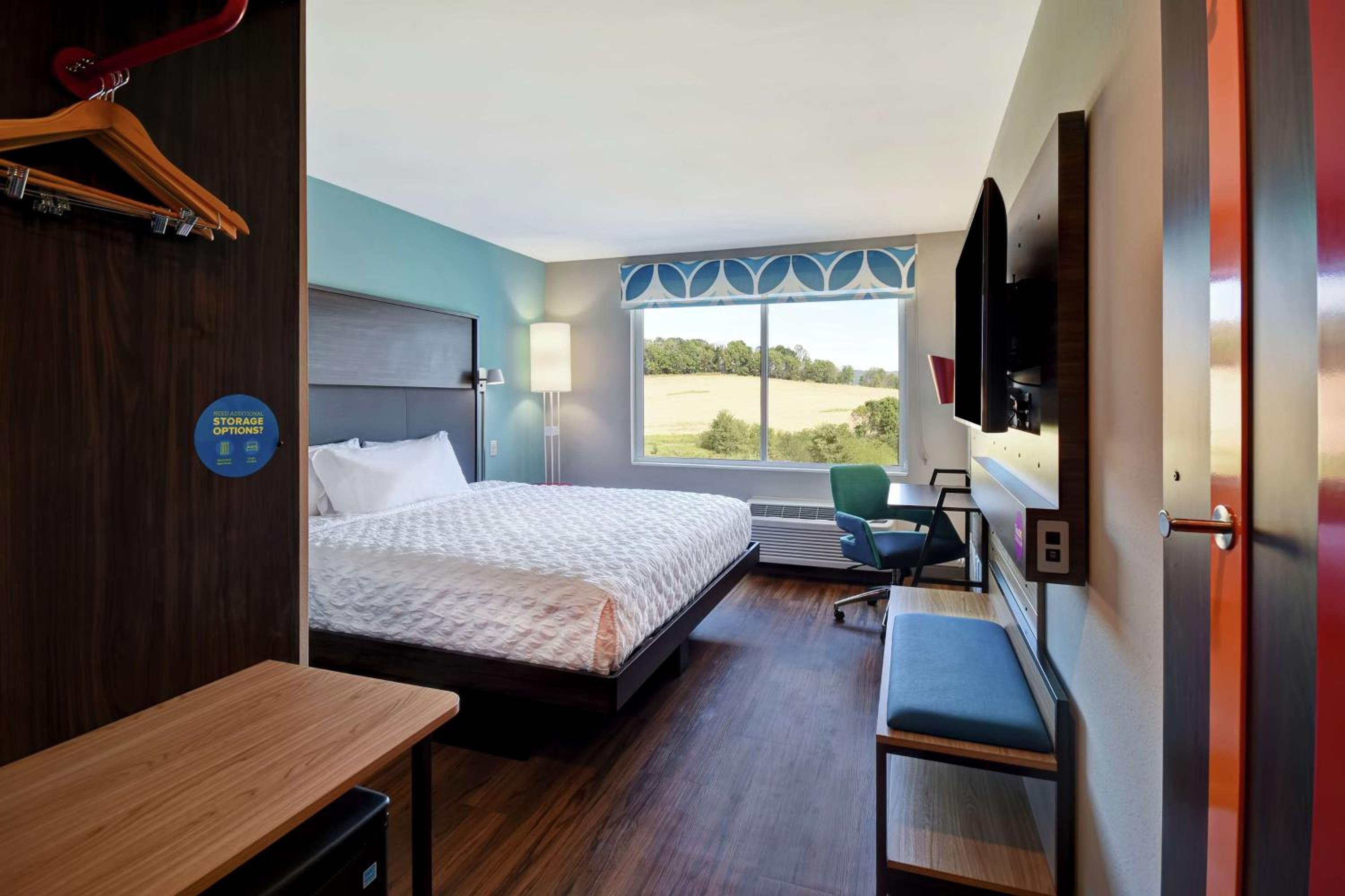Wytheville Vacations - Tru By Hilton Wytheville Va - Property Image 12
