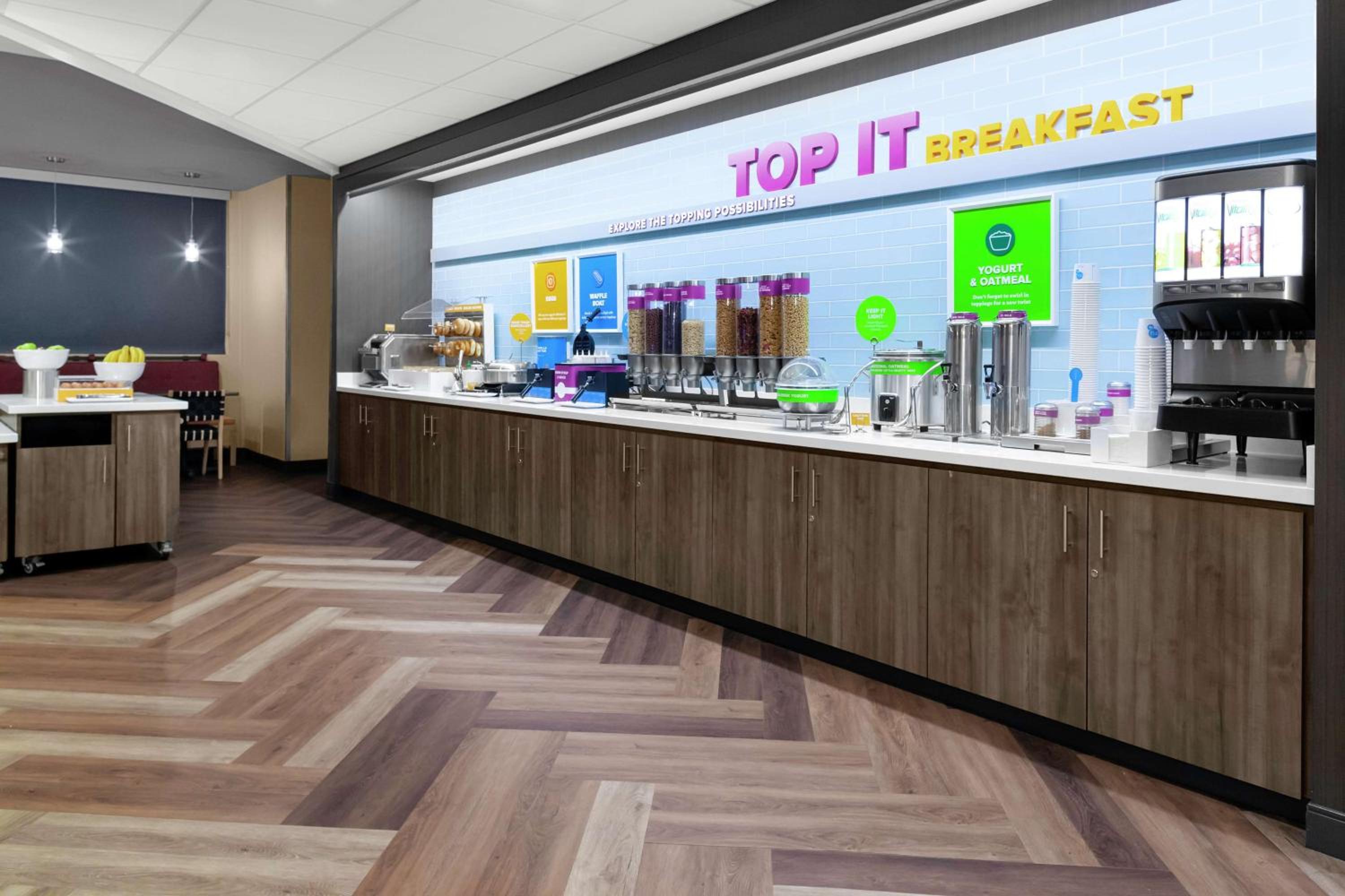 Tru By Hilton Gilbert, Photo 13