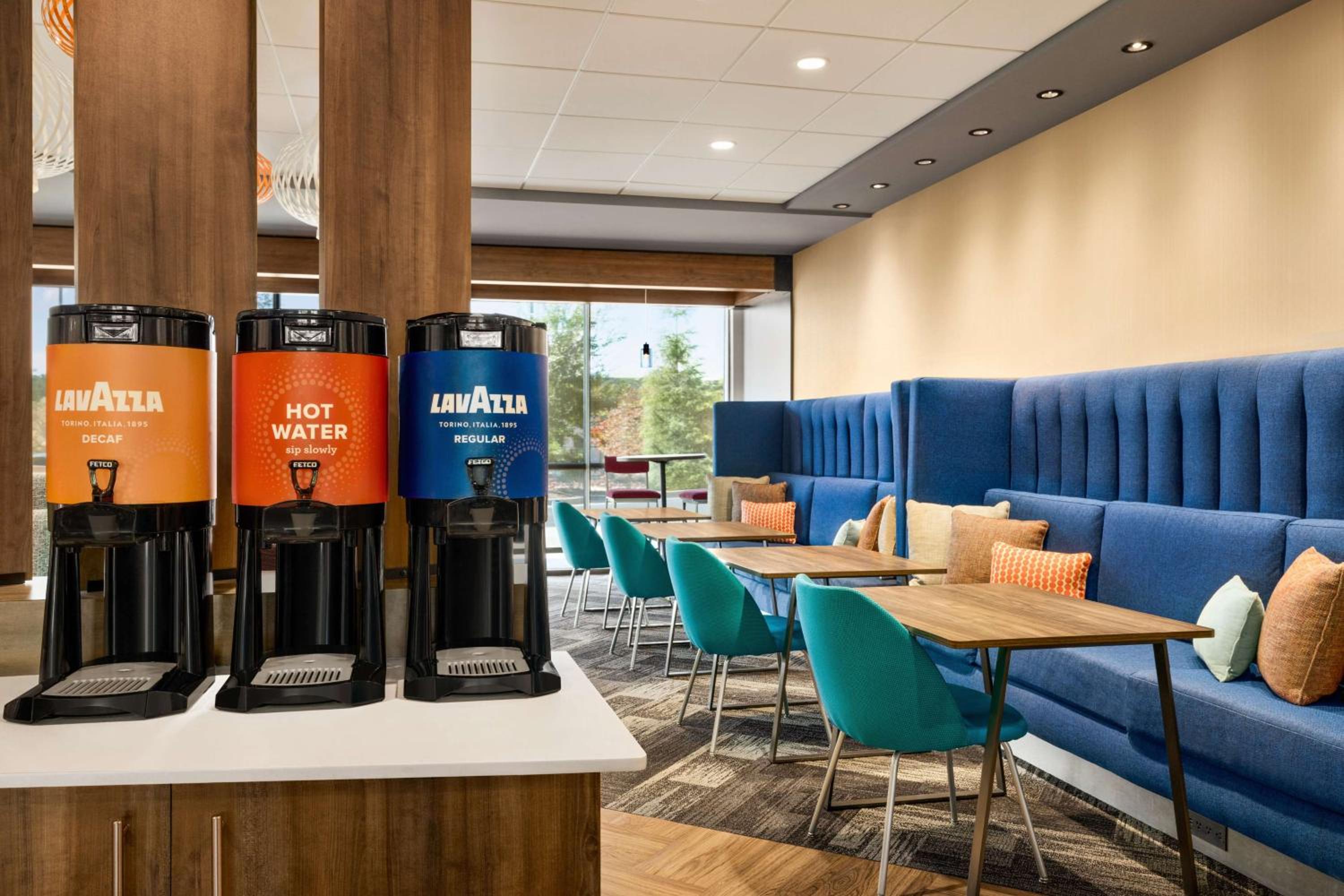 Tru Lawrenceville Atlanta I85 Sugarloaf - Property Image 2