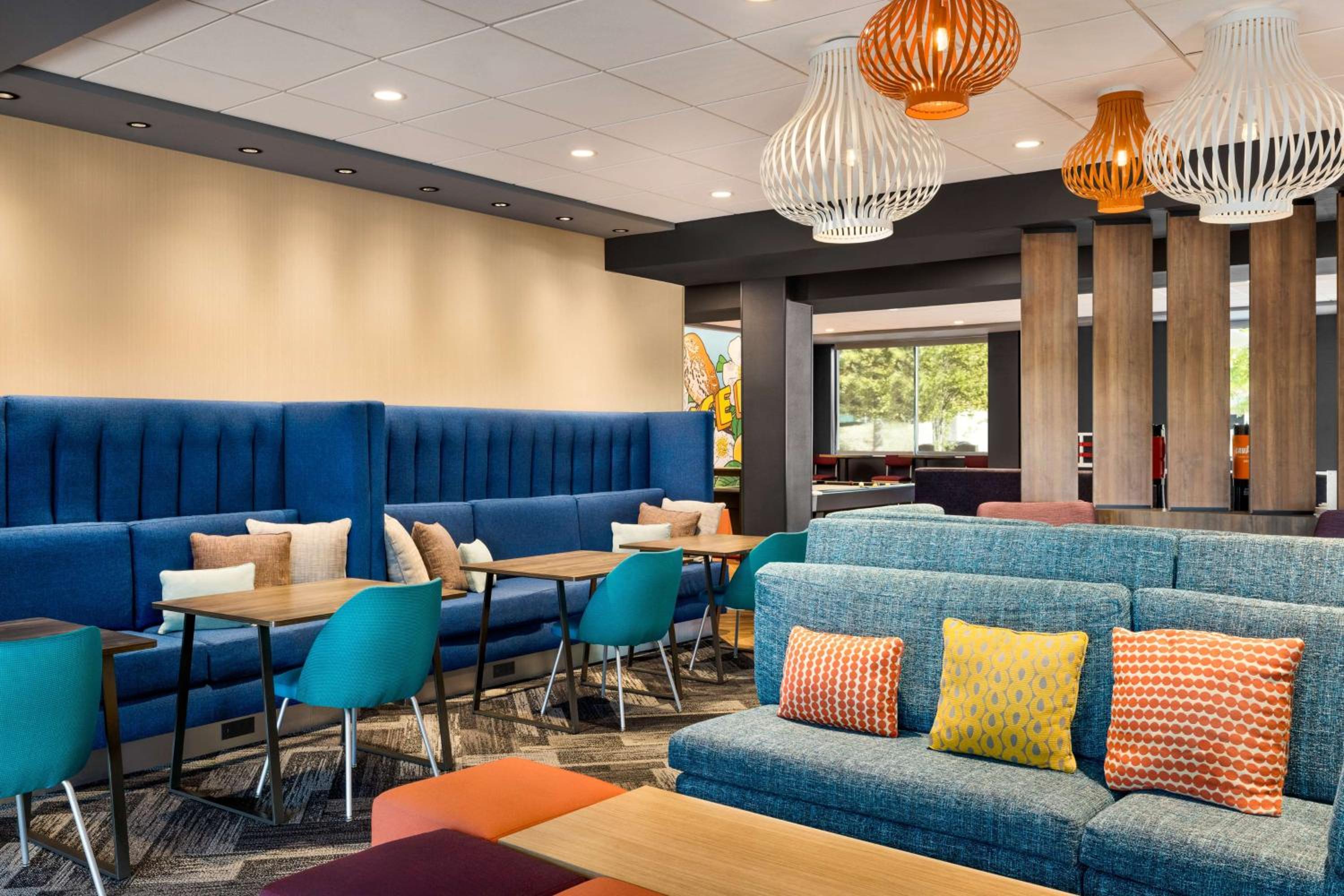 Tru Lawrenceville Atlanta I85 Sugarloaf - Property Image 8