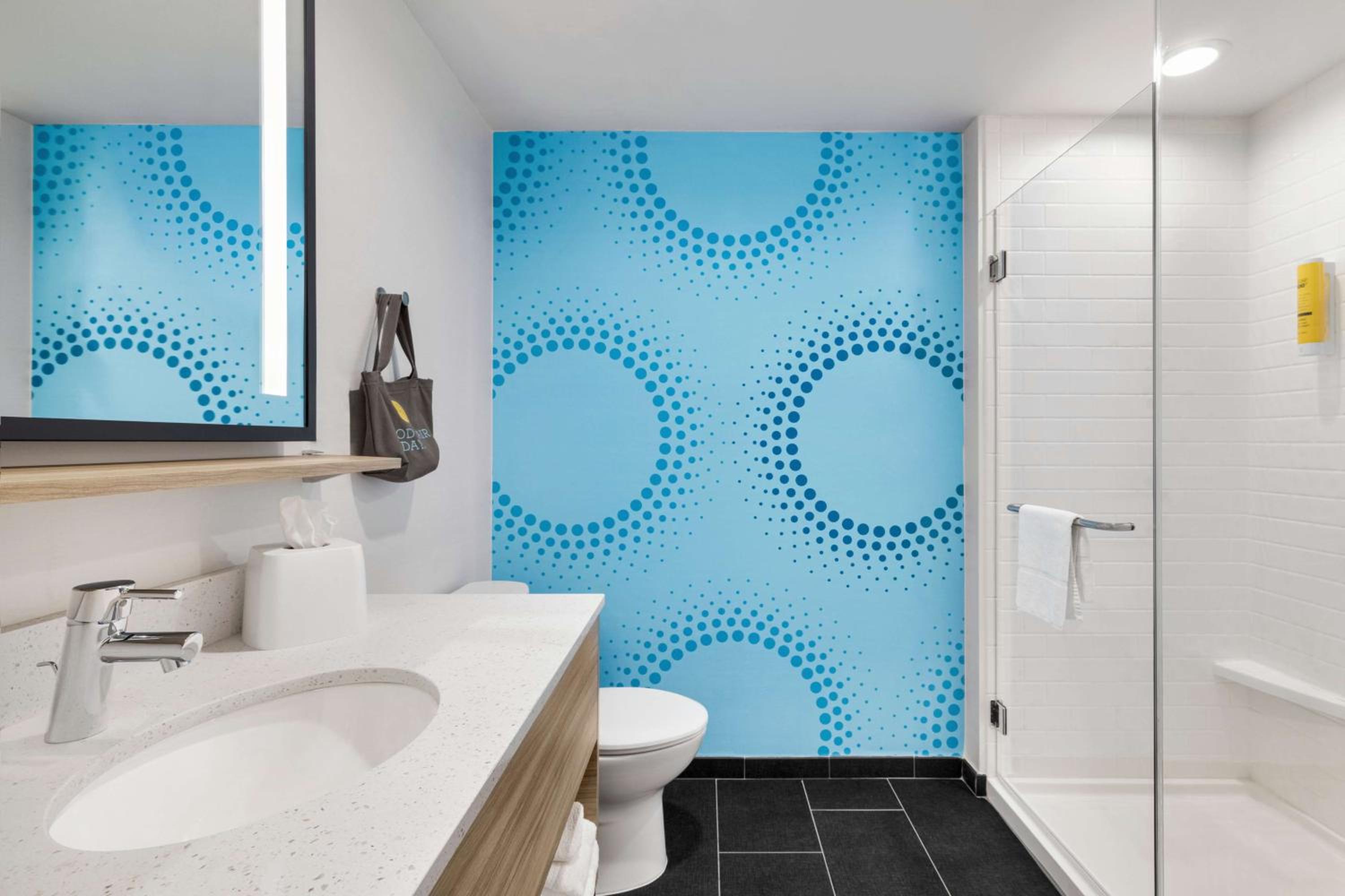 Tru Lawrenceville Atlanta I85 Sugarloaf - Property Image 17