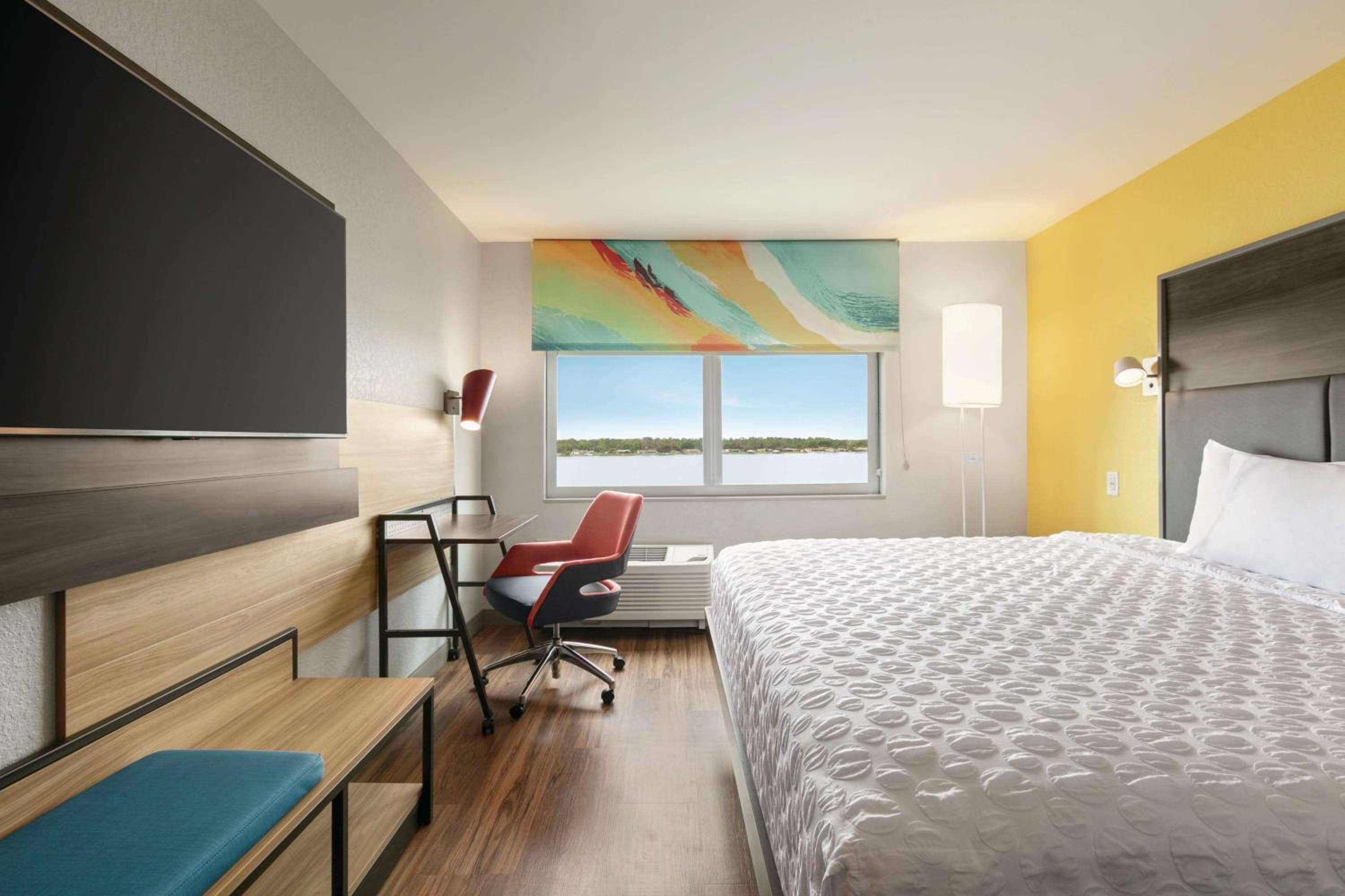 Sebring Vacations - Tru By Hilton Sebring FL - Property Image 14