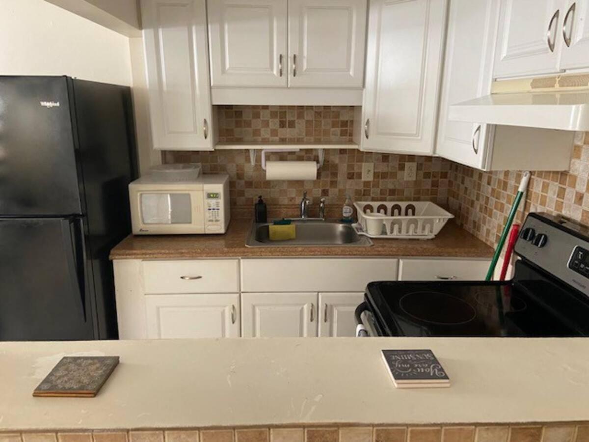 Cozy Private House near Miami Airport - Free parking - 01