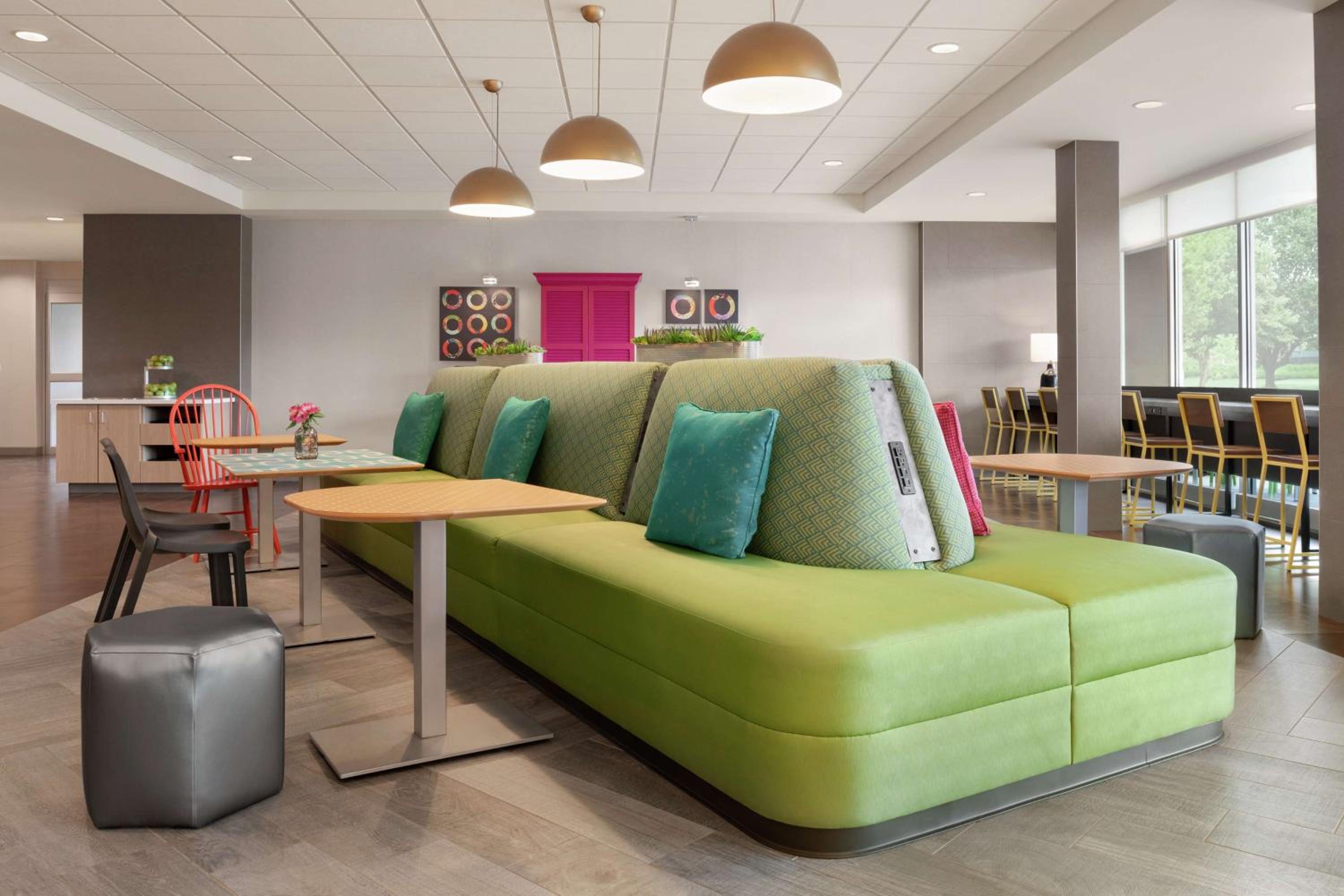 Home2 Suites By Hilton Overland Park, Ks - Property Image 6