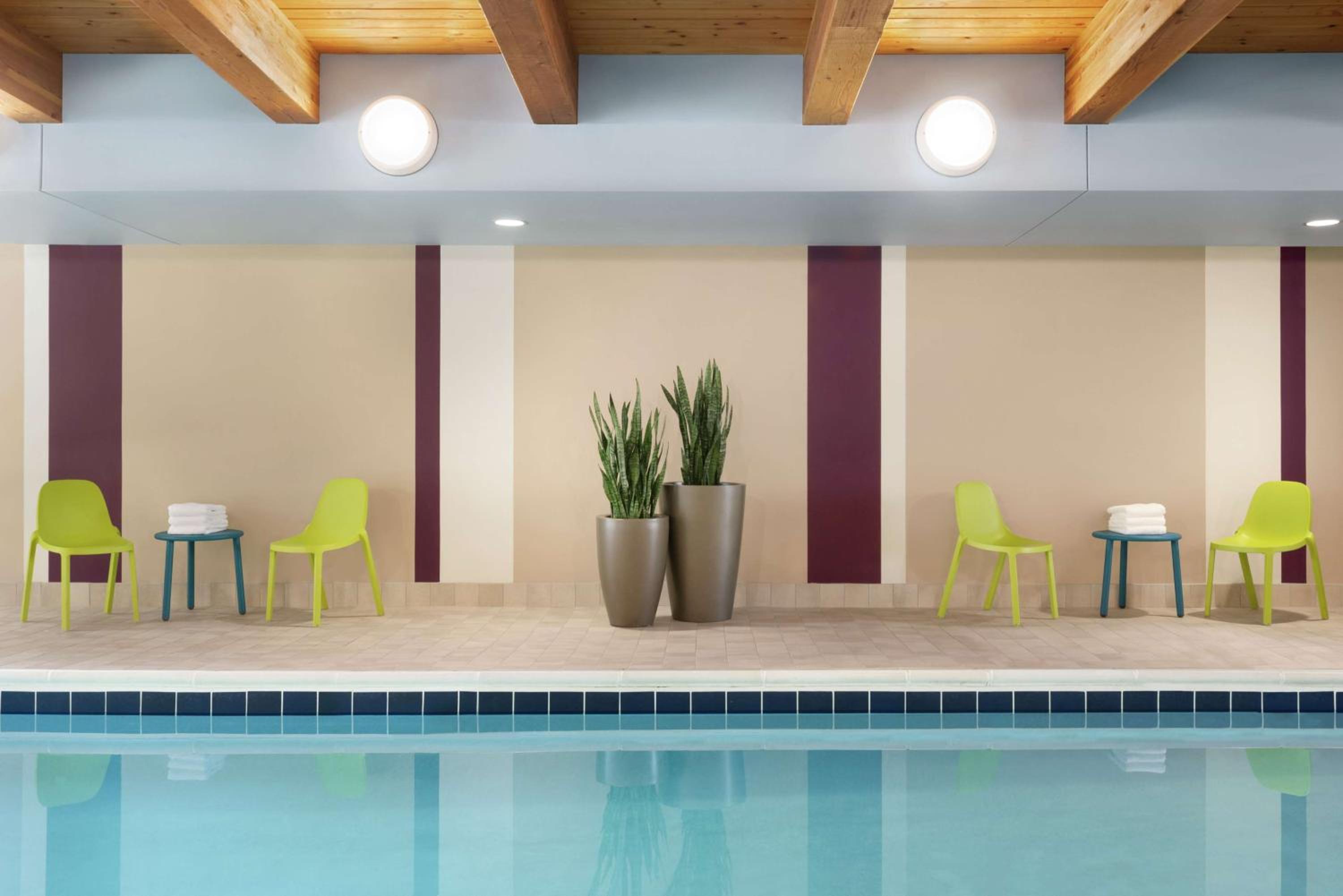 Home2 Suites By Hilton Overland Park, Ks - Property Image 10