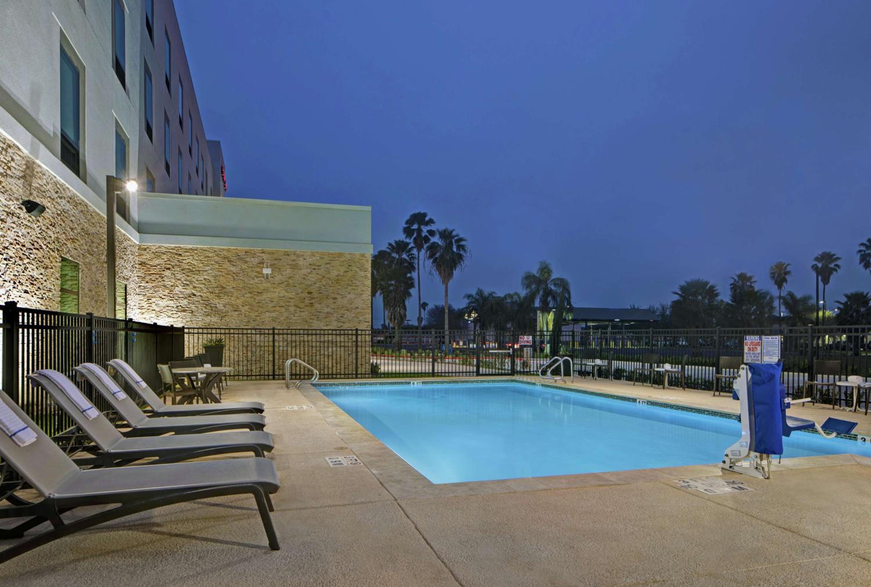 McAllen Vacations - Hampton Inn Weslaco - Property Image 4