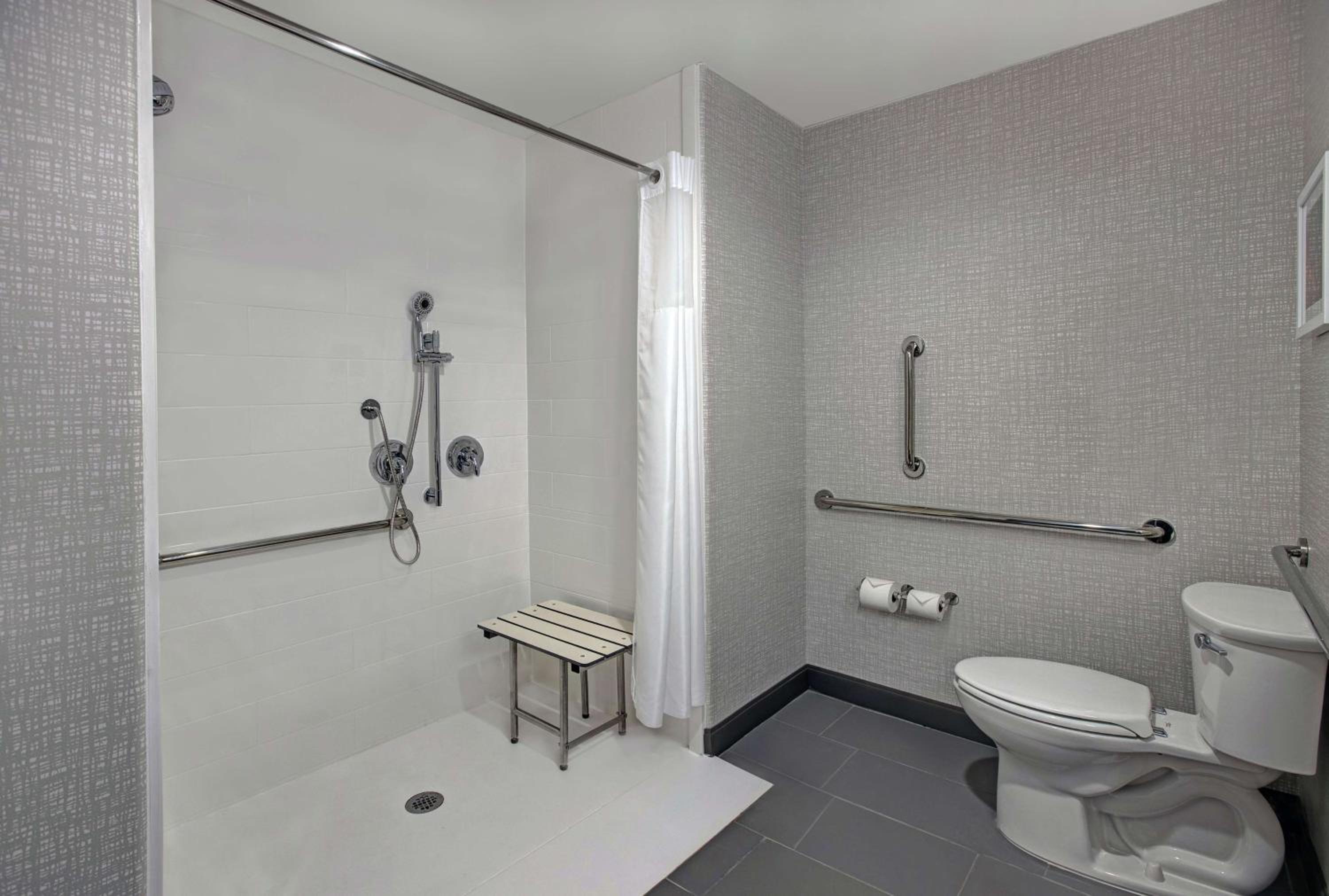Hampton Inn Weslaco - Property Image 5