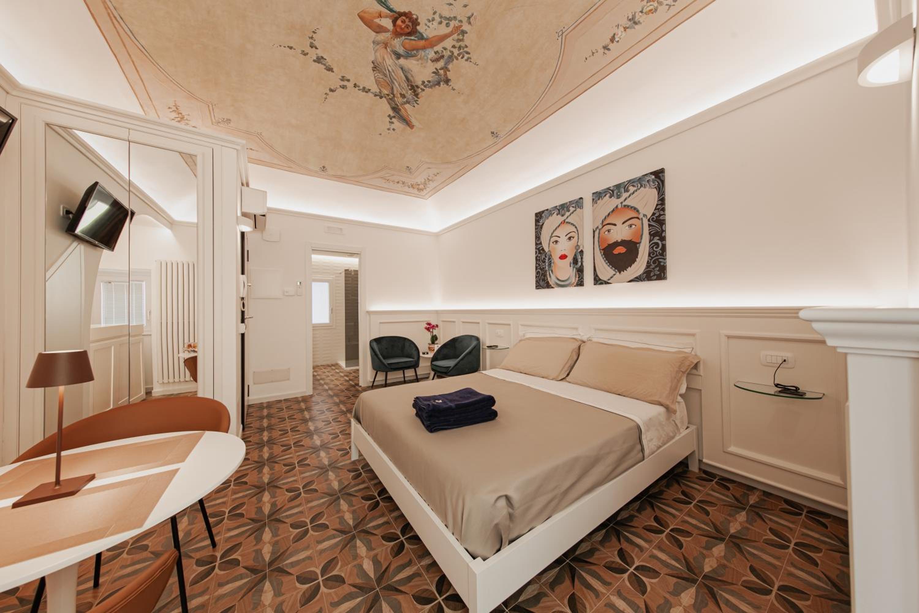 hotel room