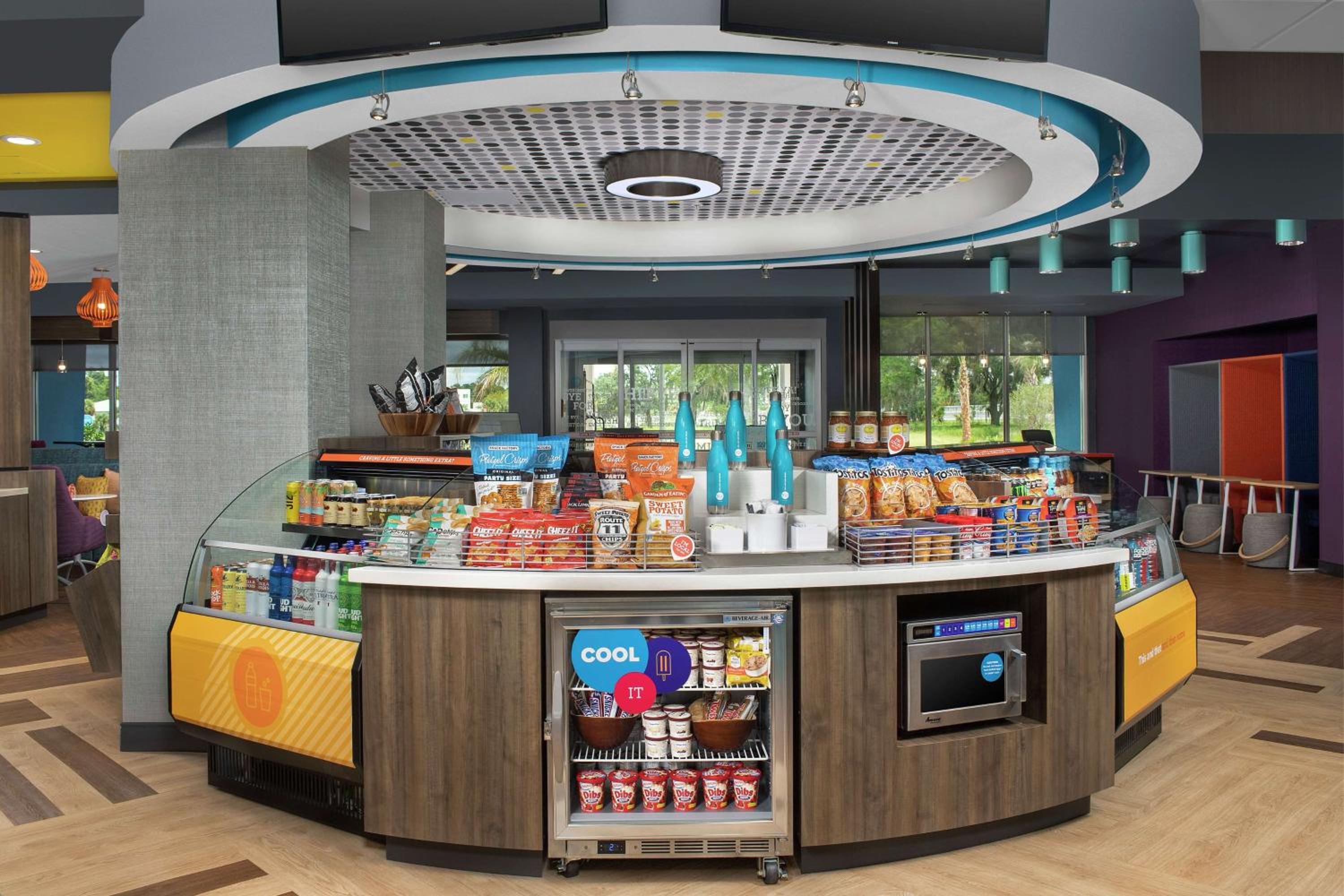 Lake City Vacations - Tru By Hilton Lake City - Property Image 9