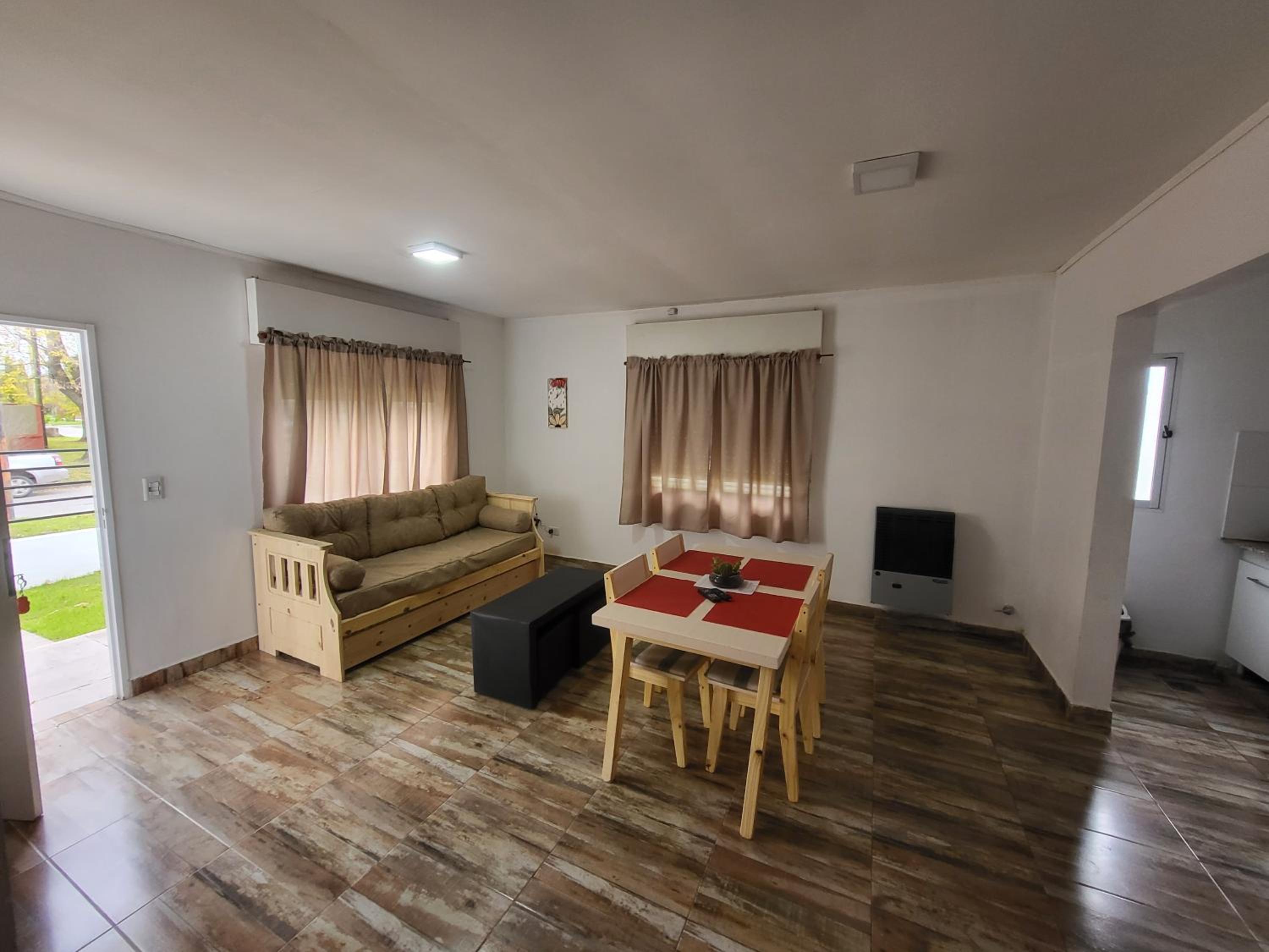 Veronica mini home 1
