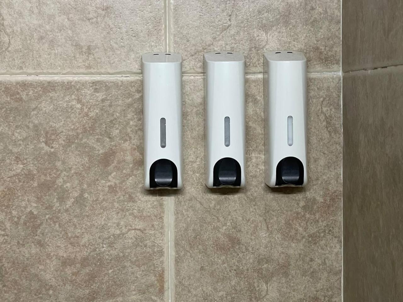 Apartamento en San Marcos Envigado con Aire C, Balcón WIFI, Central y dotado