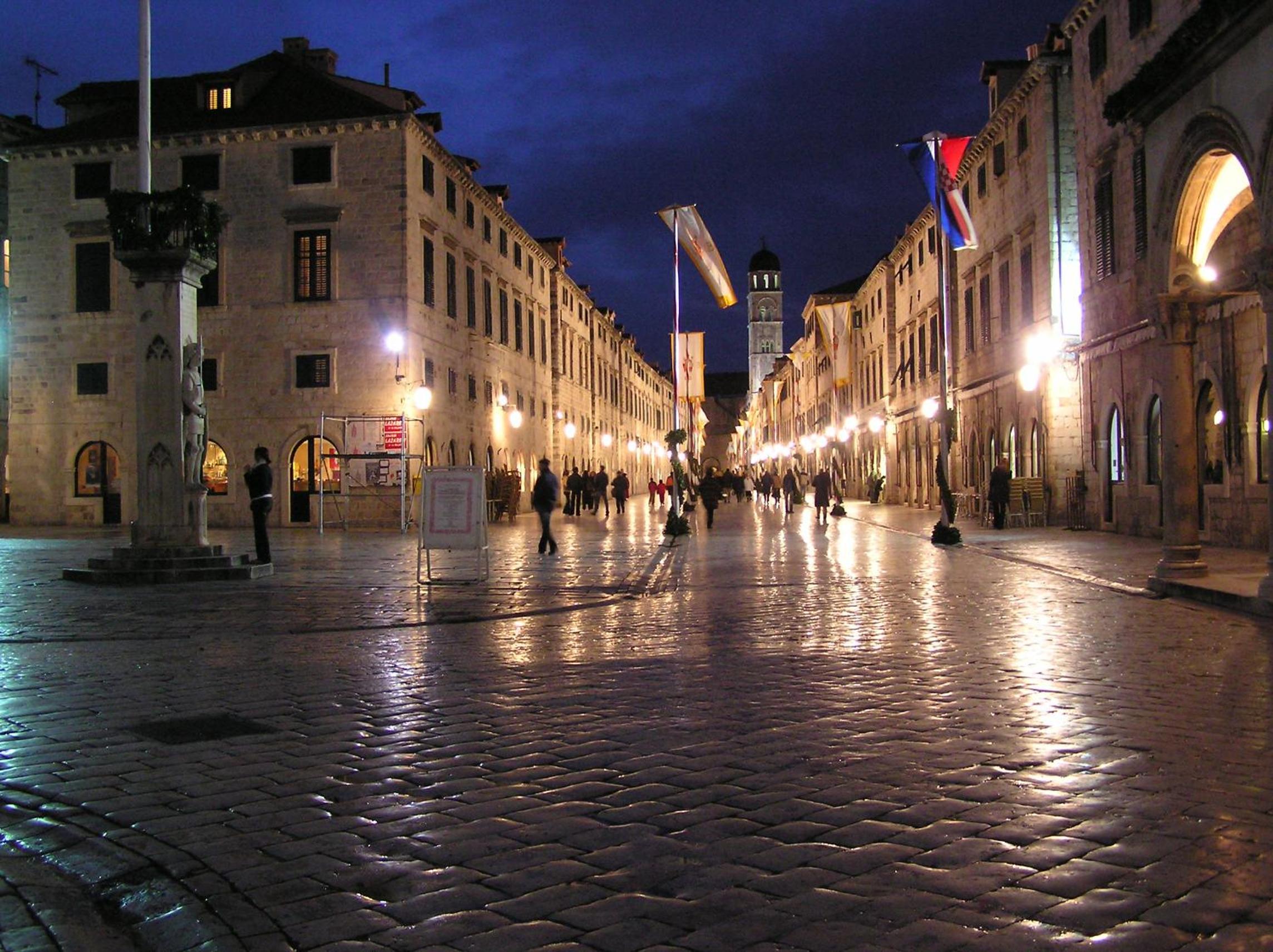 Vincenzo Bellini Apartment