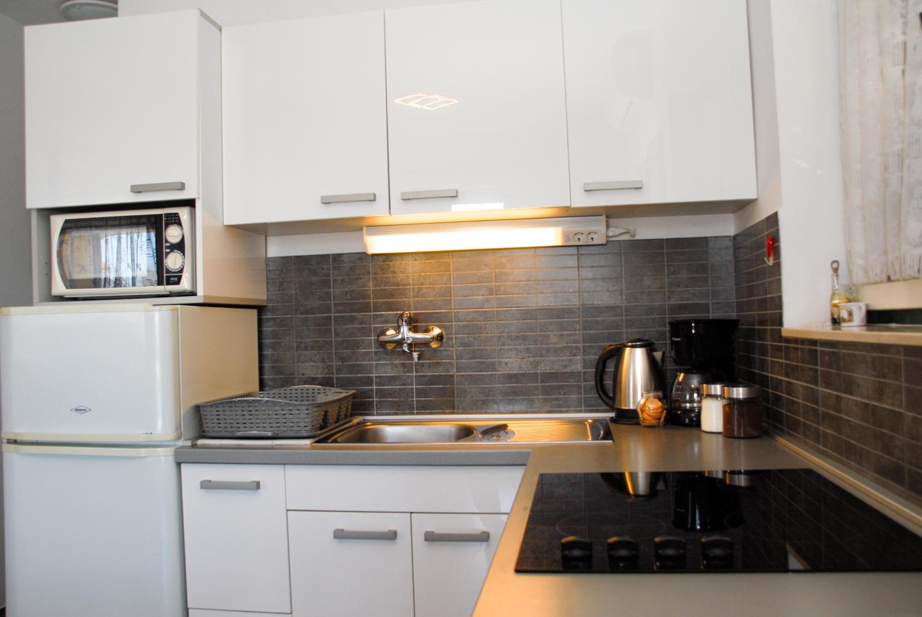 Beachfront Apartment Nikol