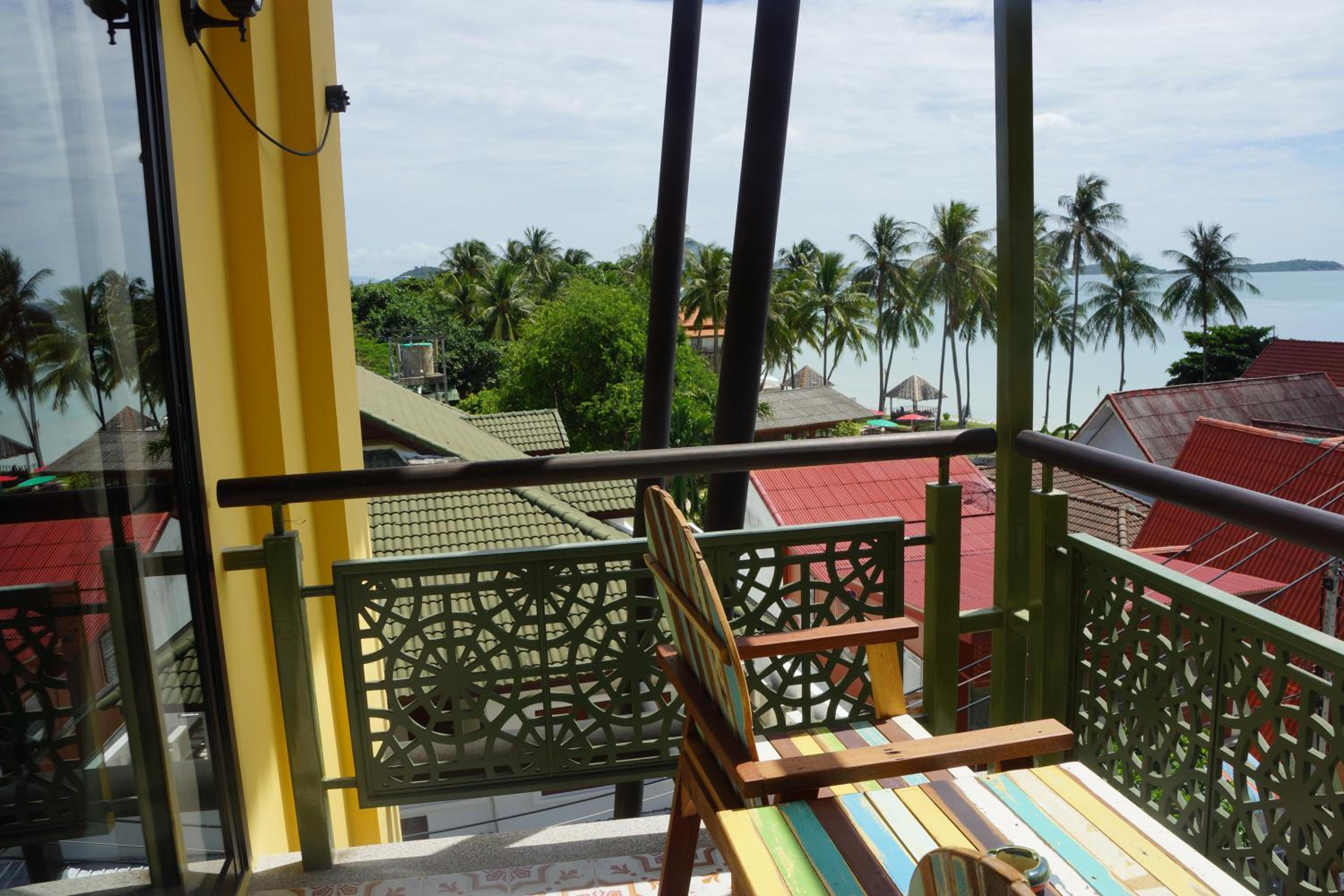 Bhundhari Chaweng Beach Resort Koh Samui - SHA Plus
