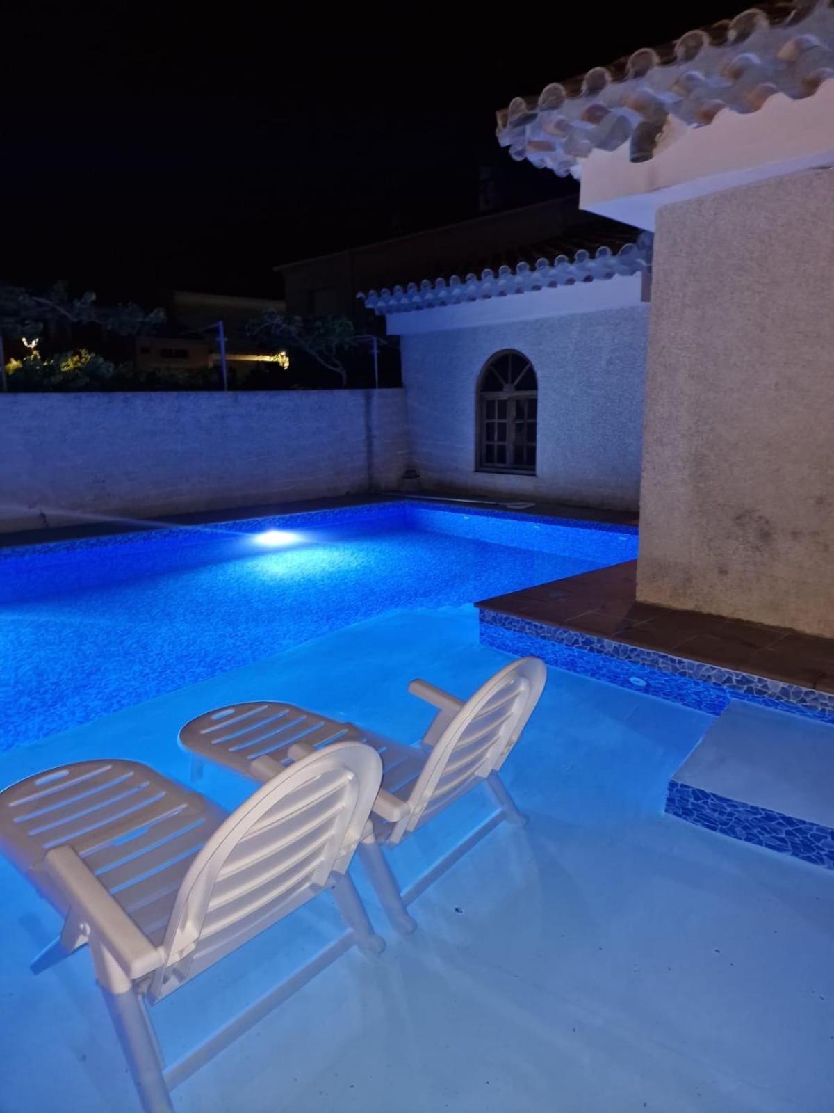 Villa los Dulces-Piscina Privada