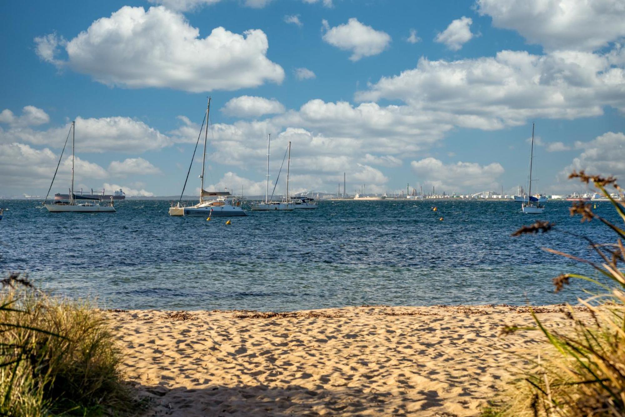 Family Fun Your beach and fishing delight