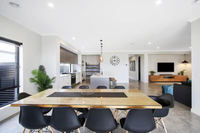 Waterview Place Holiday House