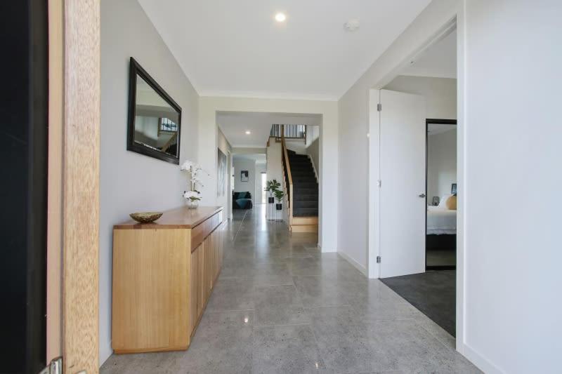 Waterview Place Holiday House