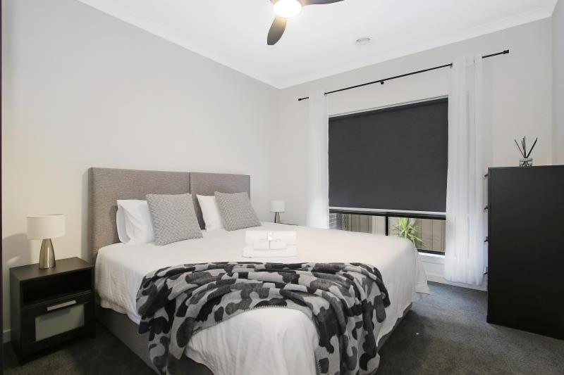 Waterview Place Holiday House