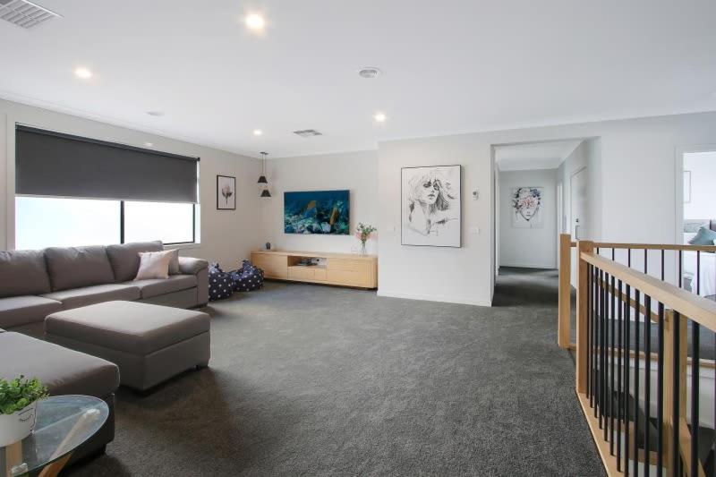 Waterview Place Holiday House