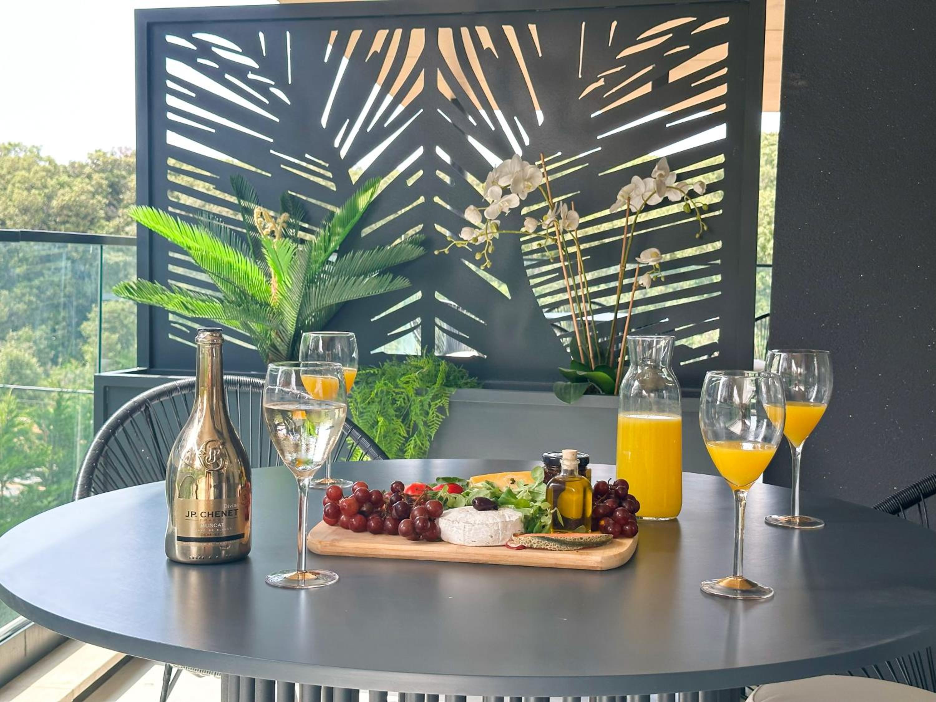 balance & terrace