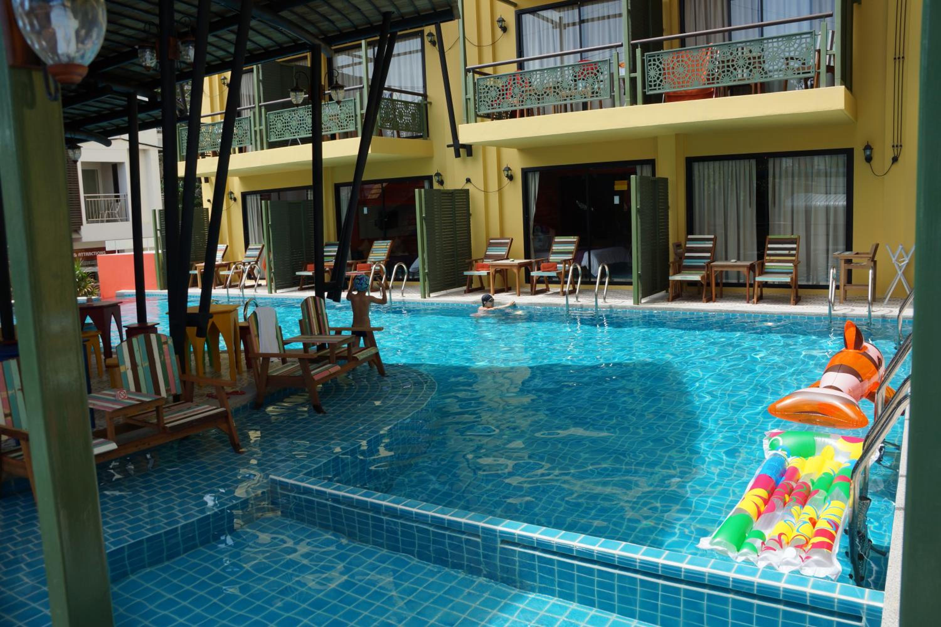 Bhundhari Chaweng Beach Resort Koh Samui - SHA Plus