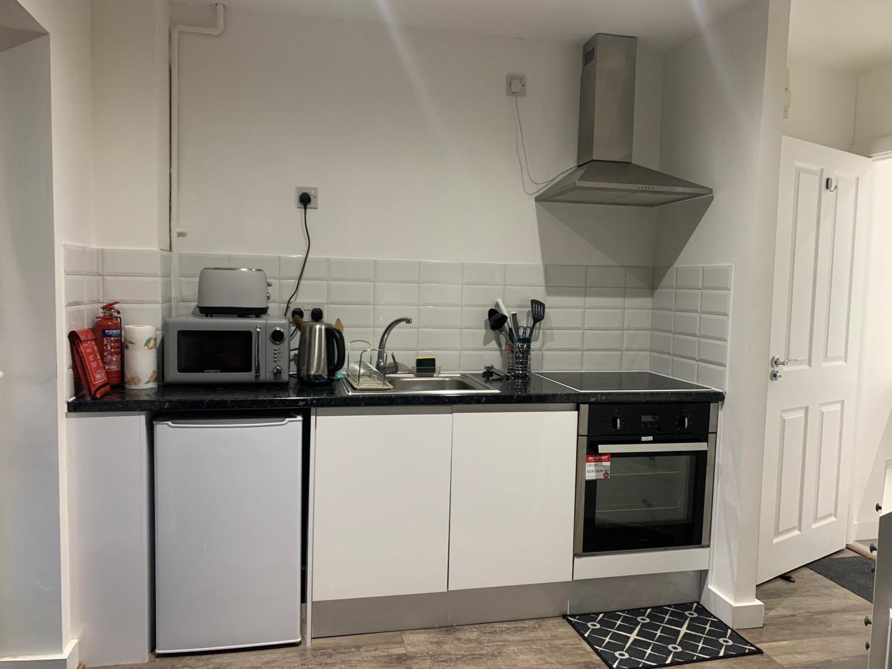 Cosy B1 Studio Apartment