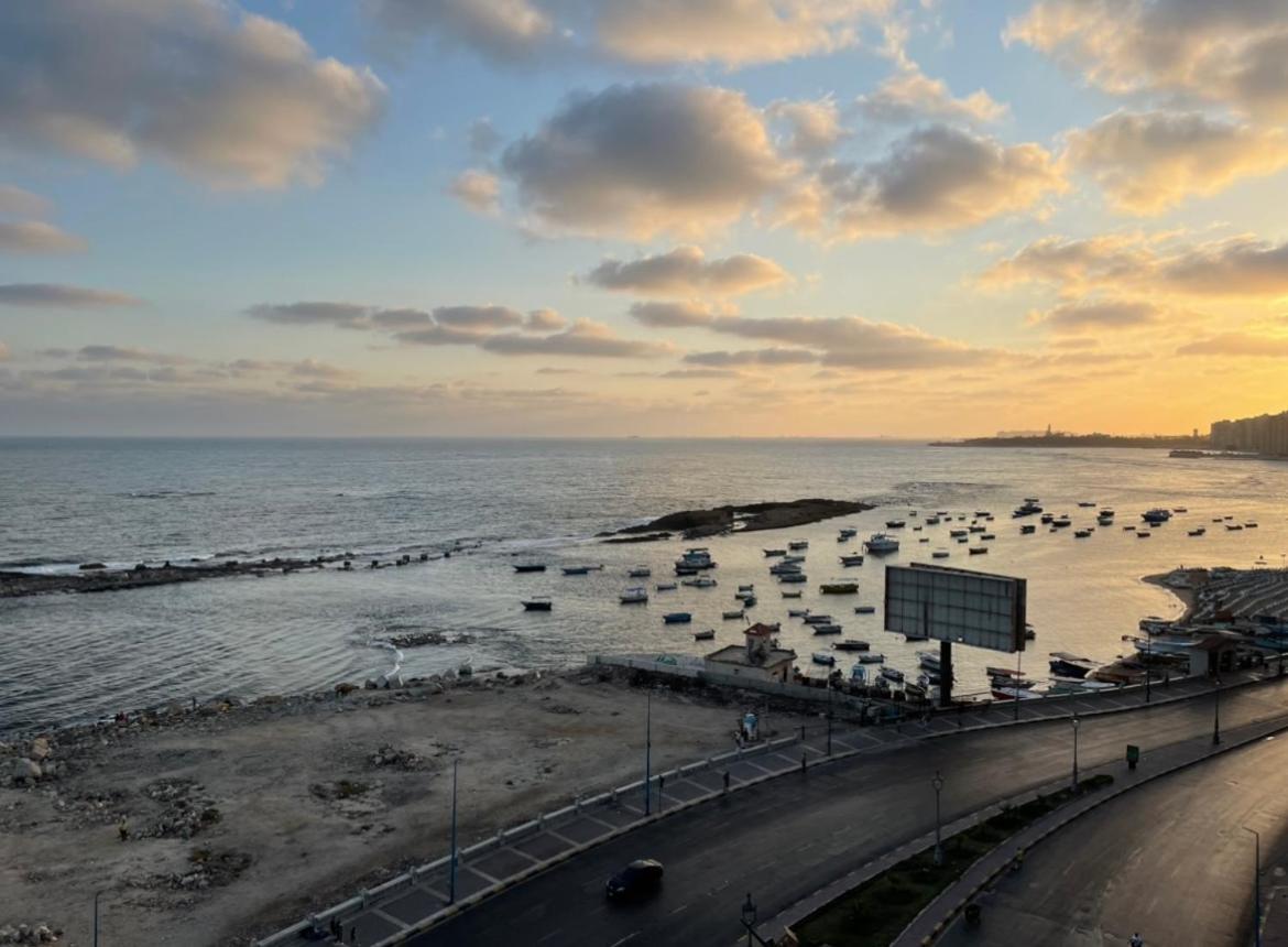 Panoramic Sea View Apartment Alexandria