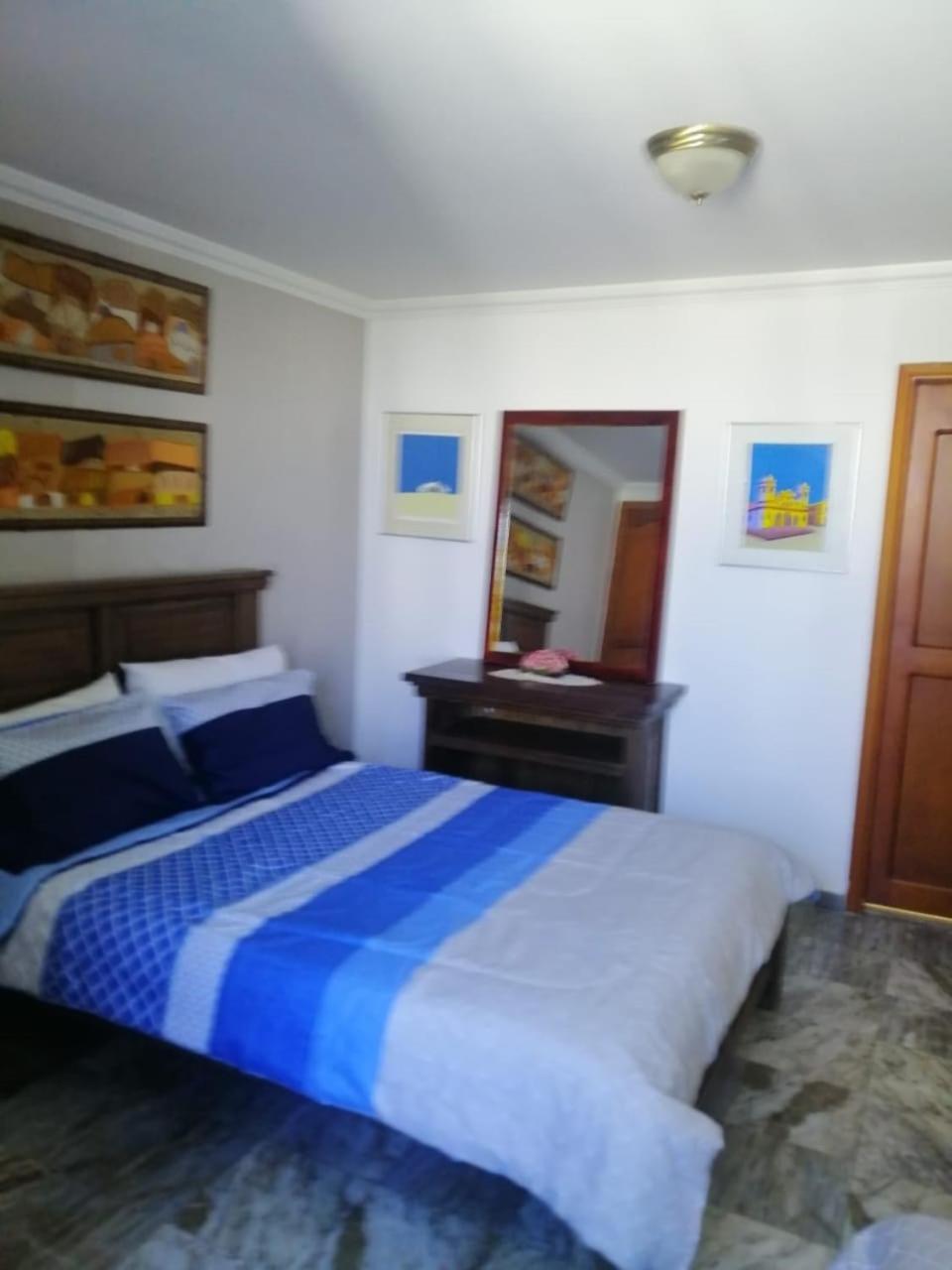 Cartagena, Mar, historia y diversión ! 5 pax view 3