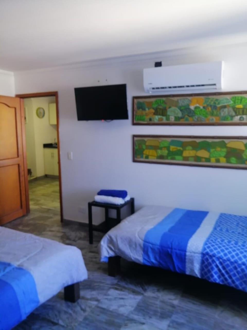 Cartagena, Mar, historia y diversión ! 5 pax view 4