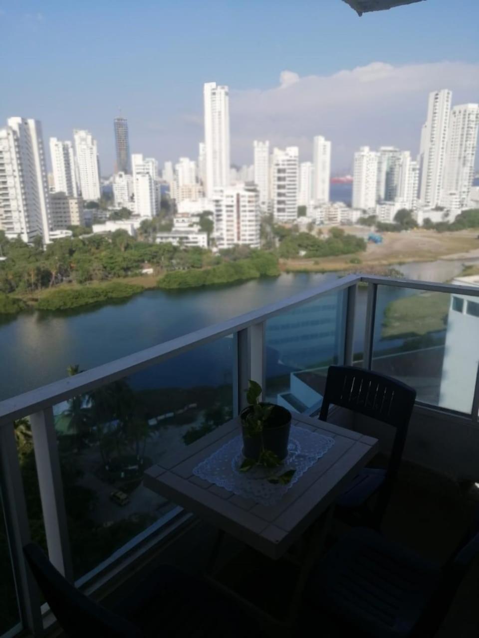 Cartagena, Mar, historia y diversión ! 5 pax view 2