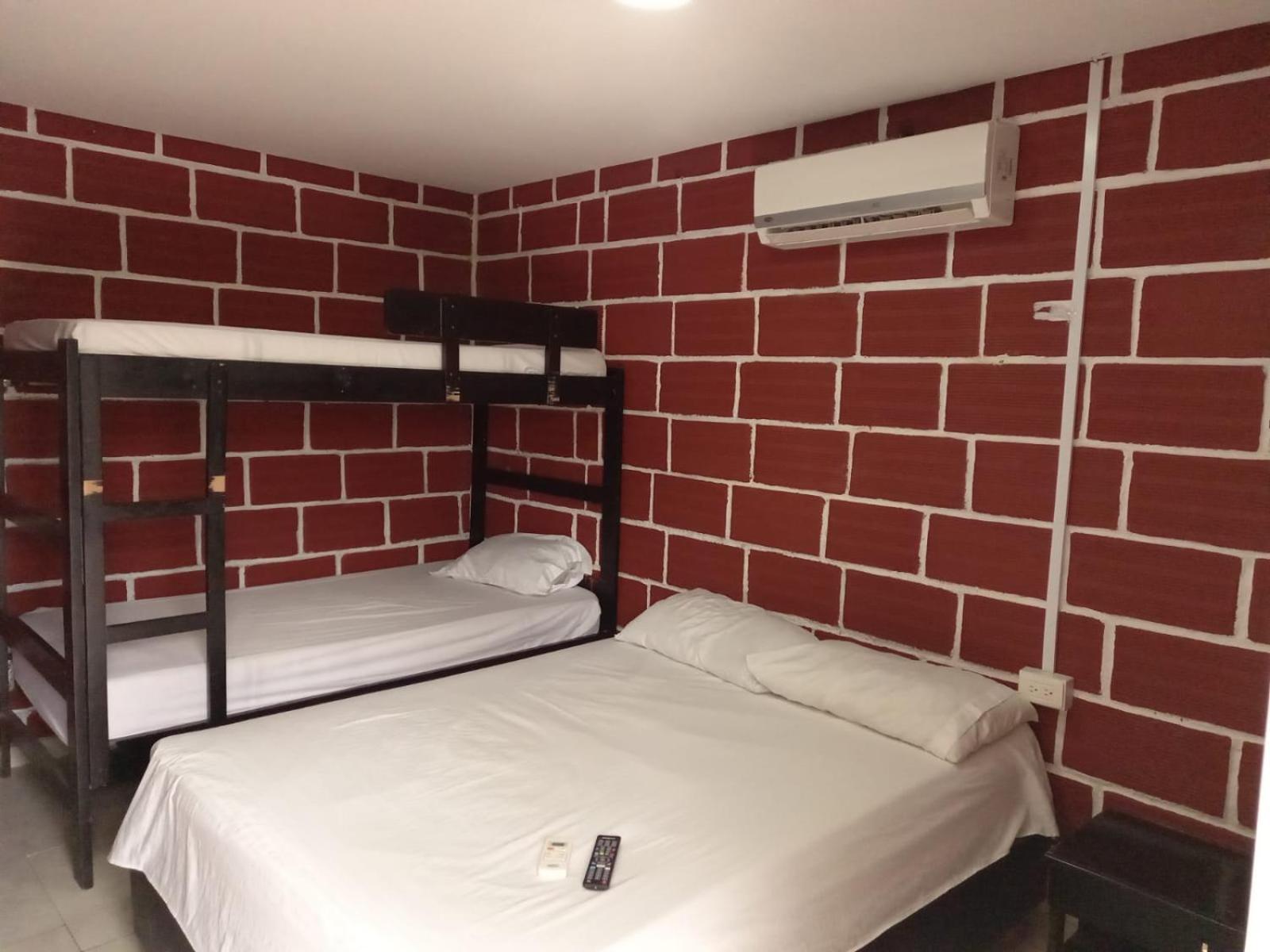 Hostal La Guaca
