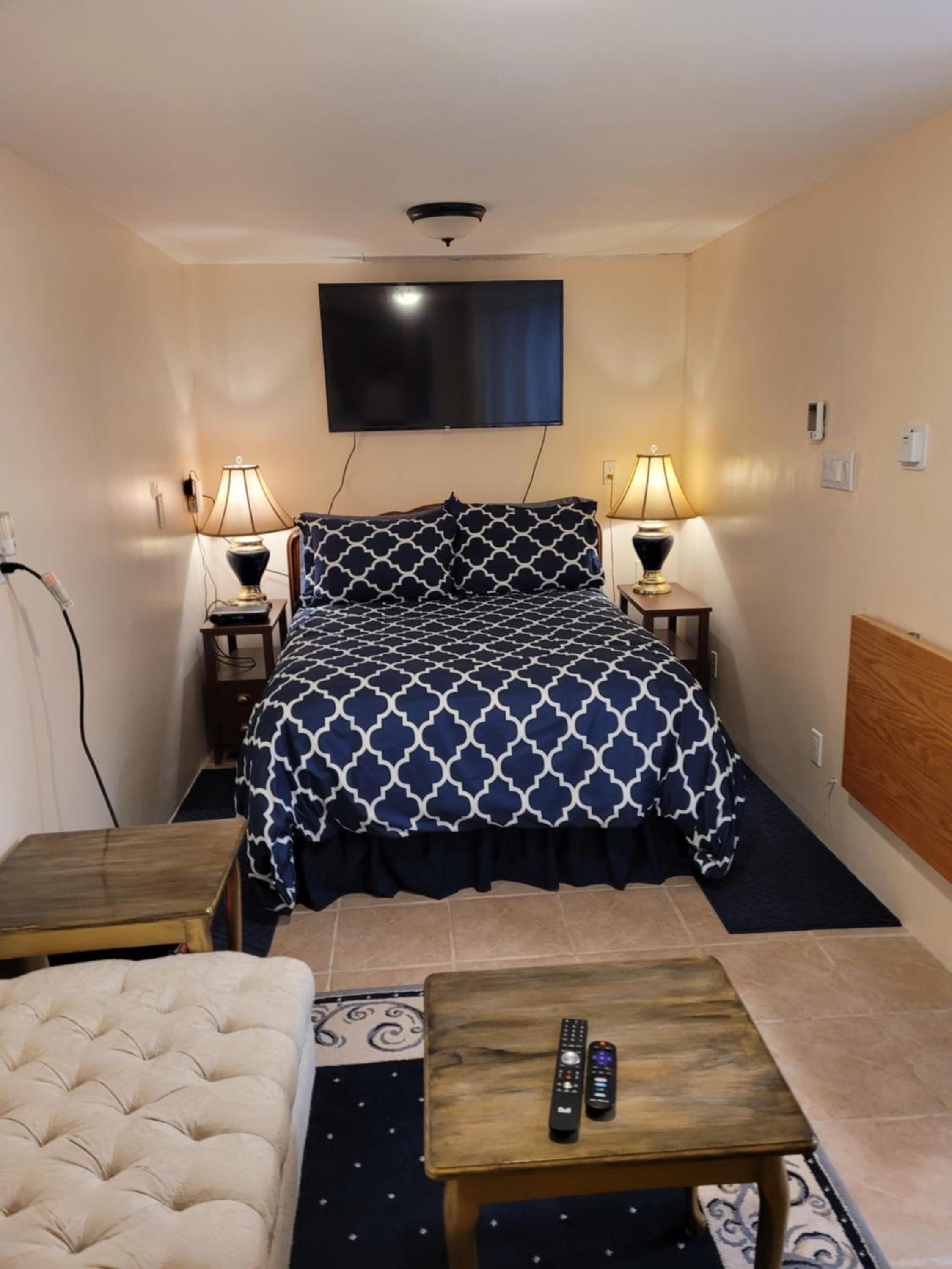 Brockville Vacations - Noble Waterfront Suites - Property Image 52