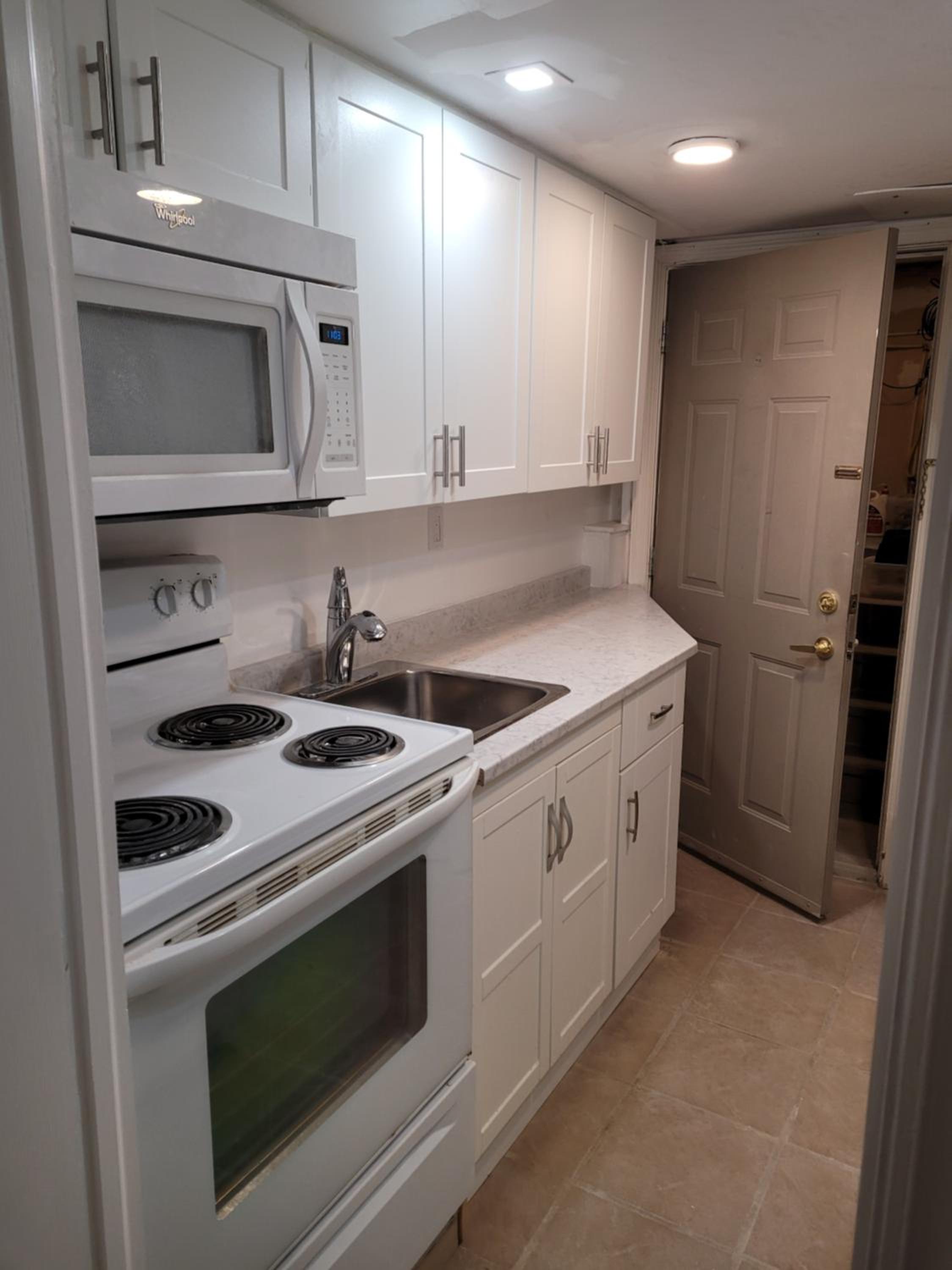 Brockville Vacations - Noble Waterfront Suites - Property Image 56