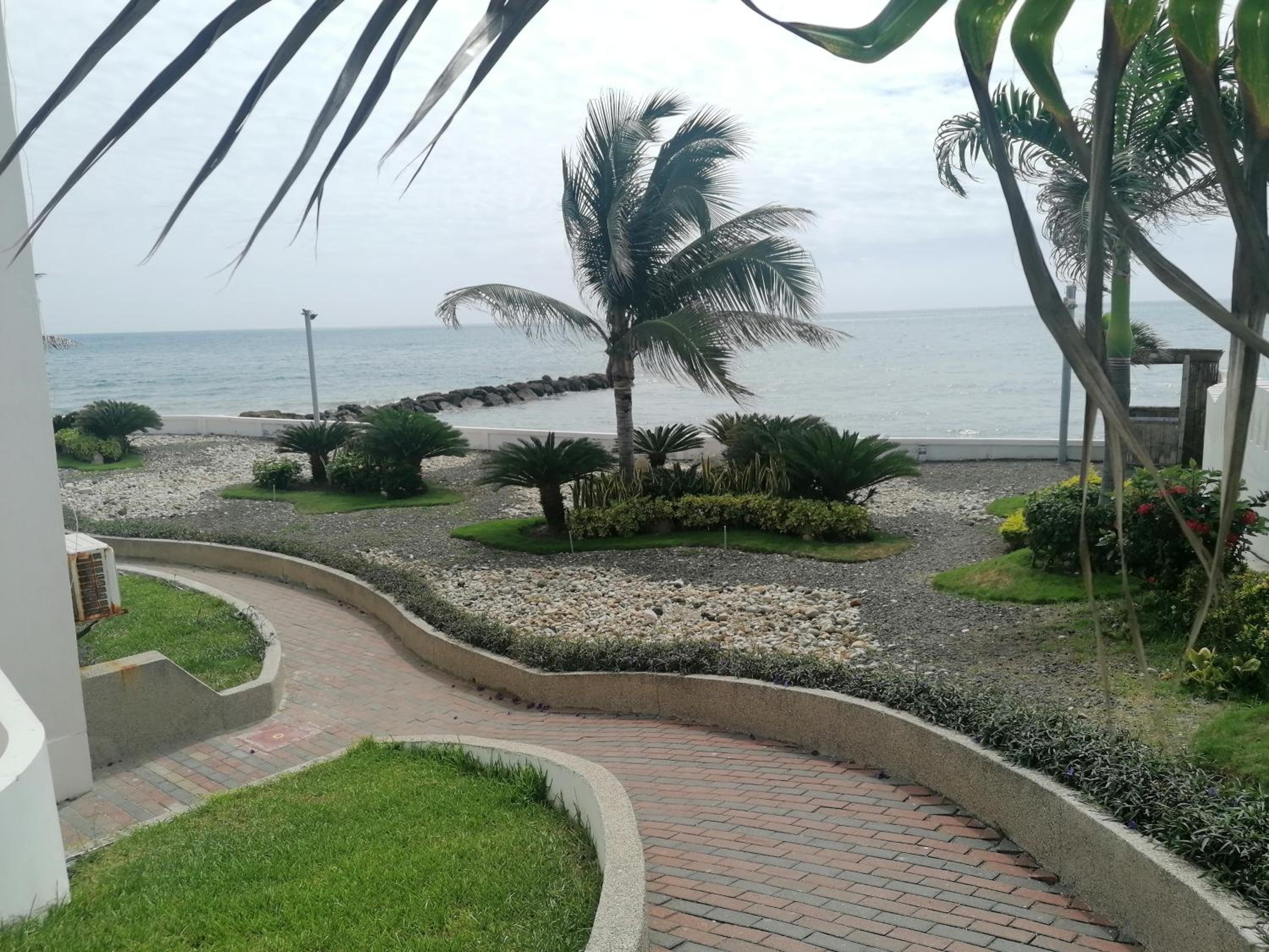 Departamento amoblado Ciudad del Mar-Manta