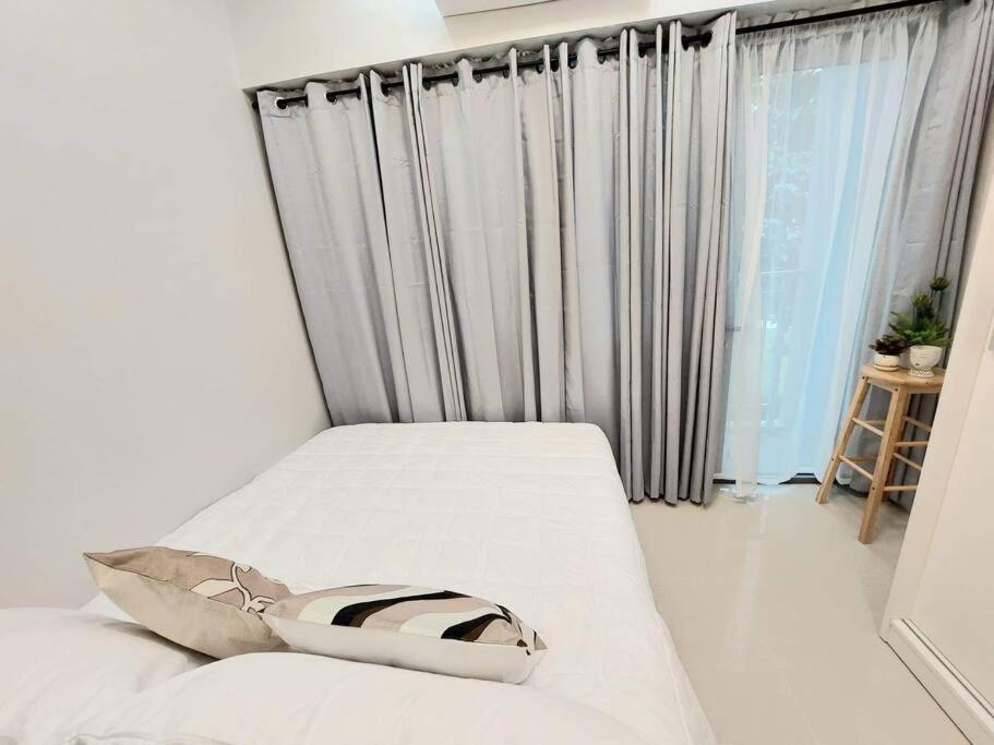 VictoriansHome at The Grass Residences with Bridgeway to SM North Edsa