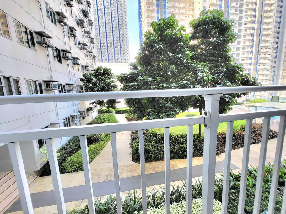 VictoriansHome at The Grass Residences with Bridgeway to SM North Edsa