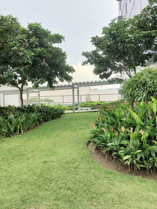 VictoriansHome at The Grass Residences with Bridgeway to SM North Edsa