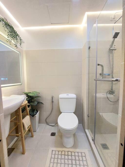 VictoriansHome at The Grass Residences with Bridgeway to SM North Edsa