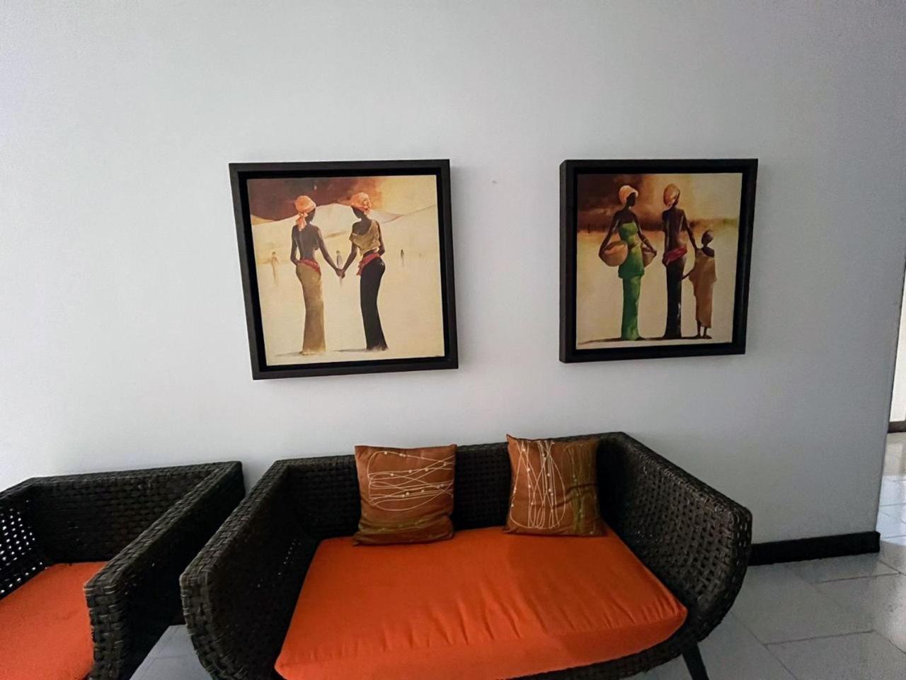 Apartamento Frente a la Playa Morros 922