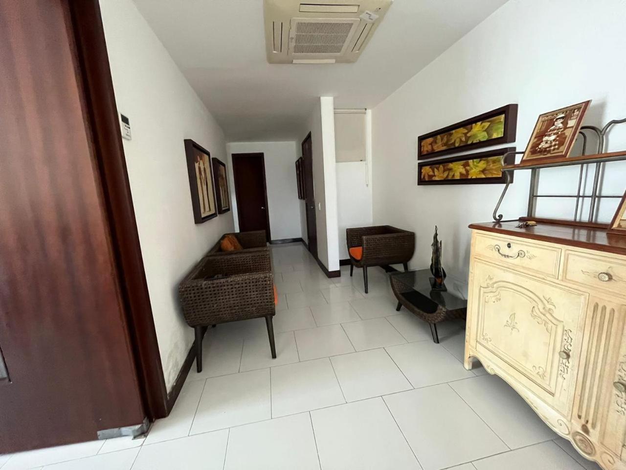 Apartamento Frente a la Playa Morros 922