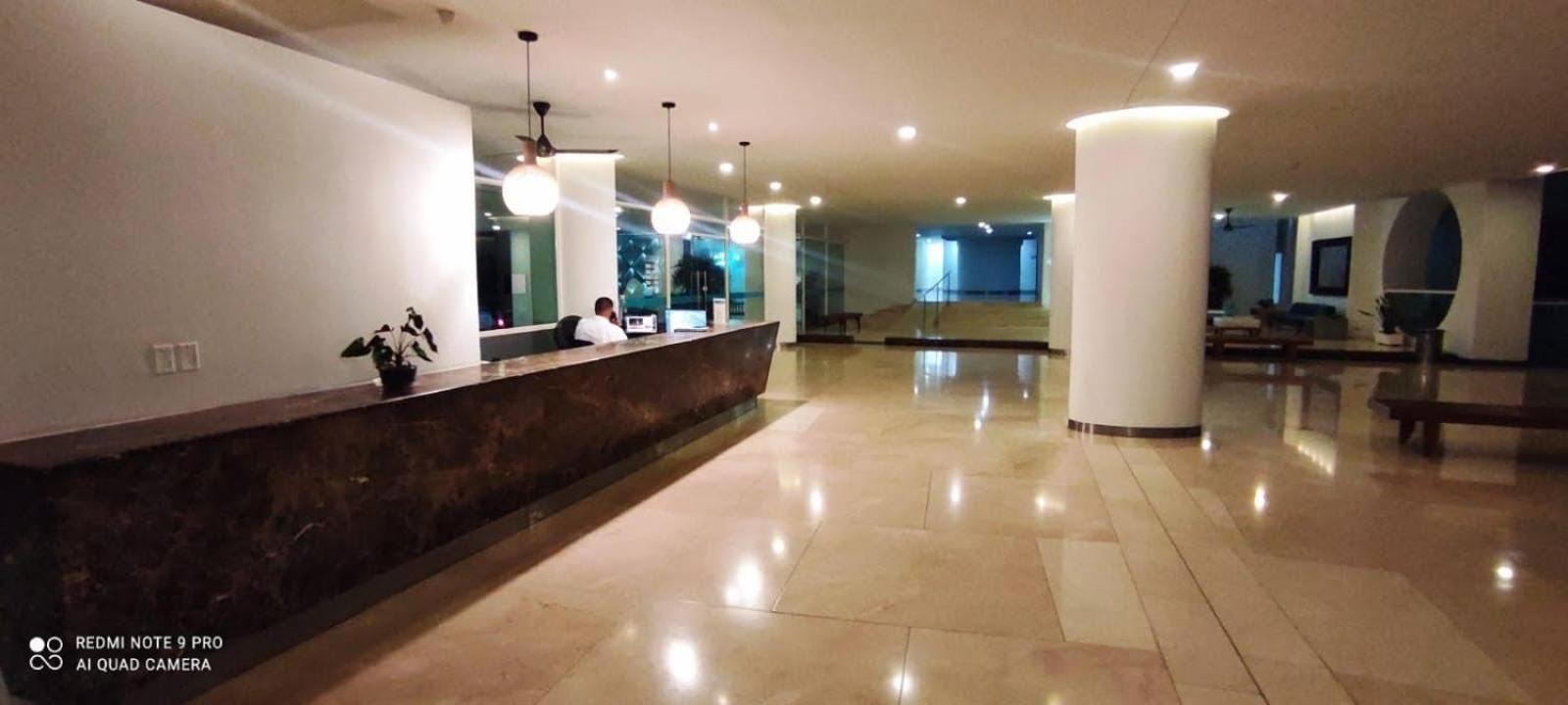 Apartamento Frente a la Playa Morros 922