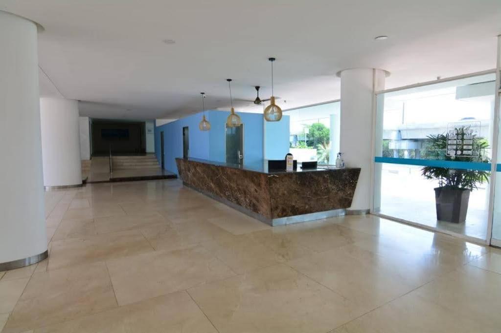 Apartamento Frente a la Playa Morros 922